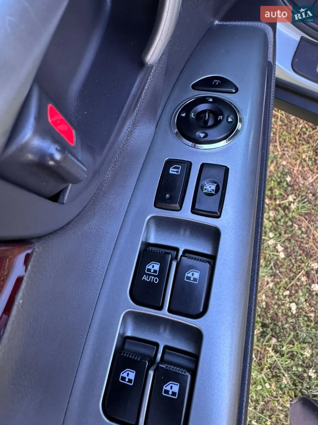 2011 Hyundai Santa Fe - мініатюра 30