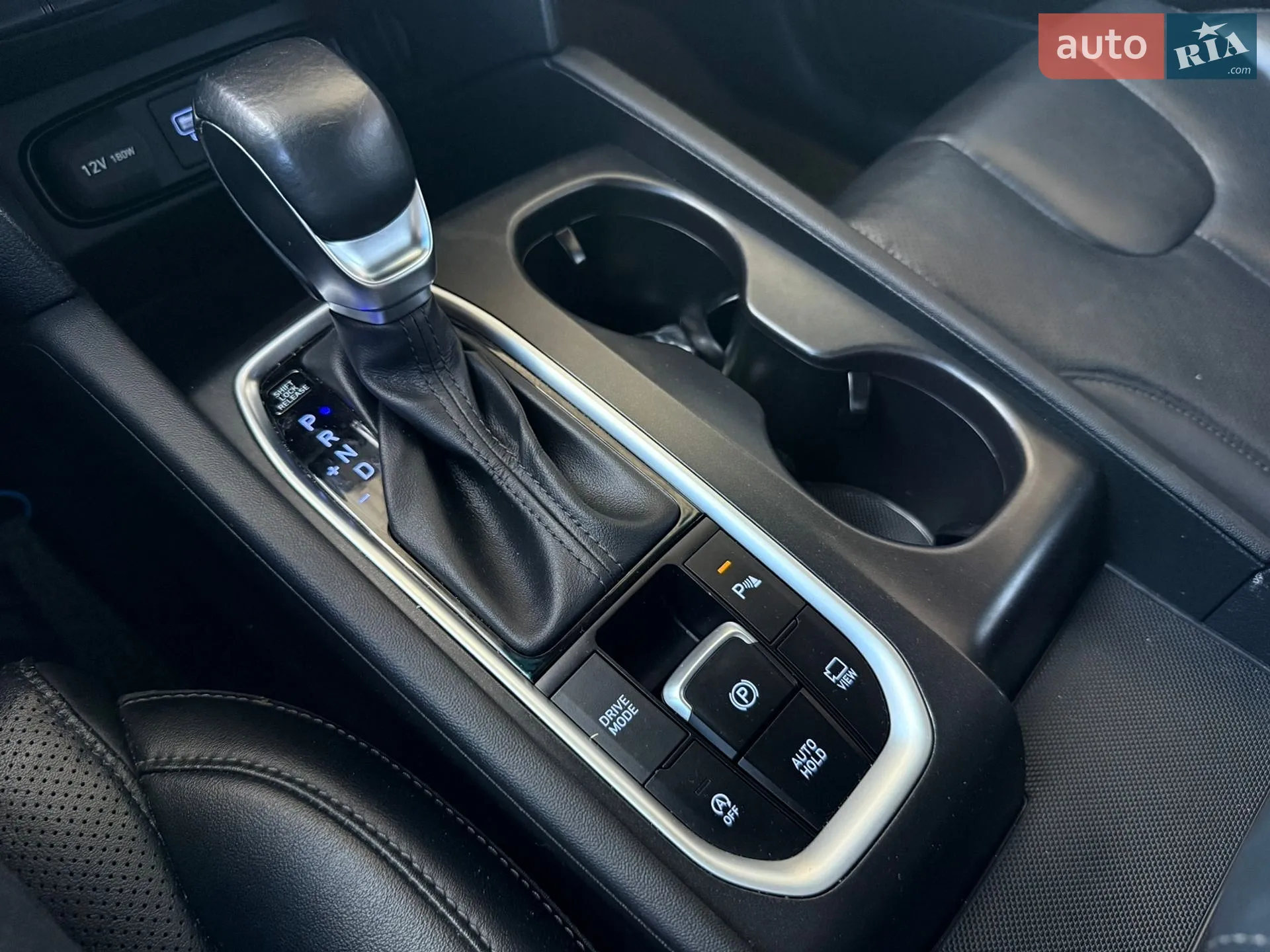 2020 Hyundai Santa Fe - мініатюра 11