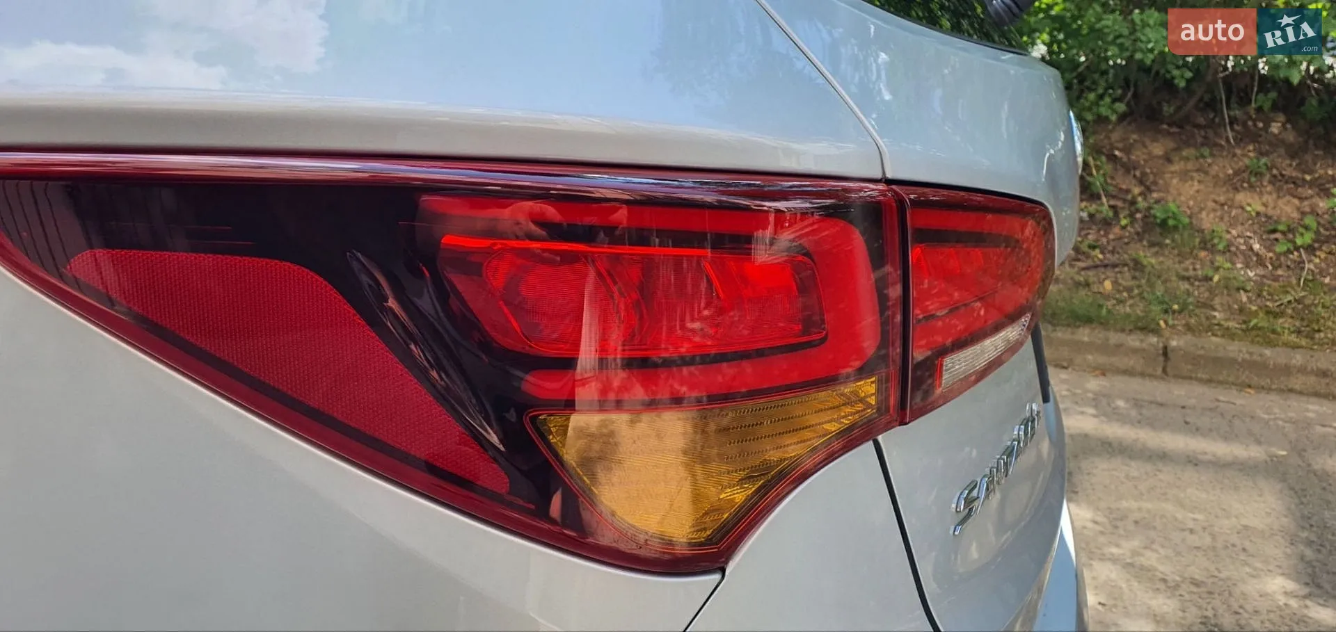 2016 Hyundai Santa Fe - мініатюра 17