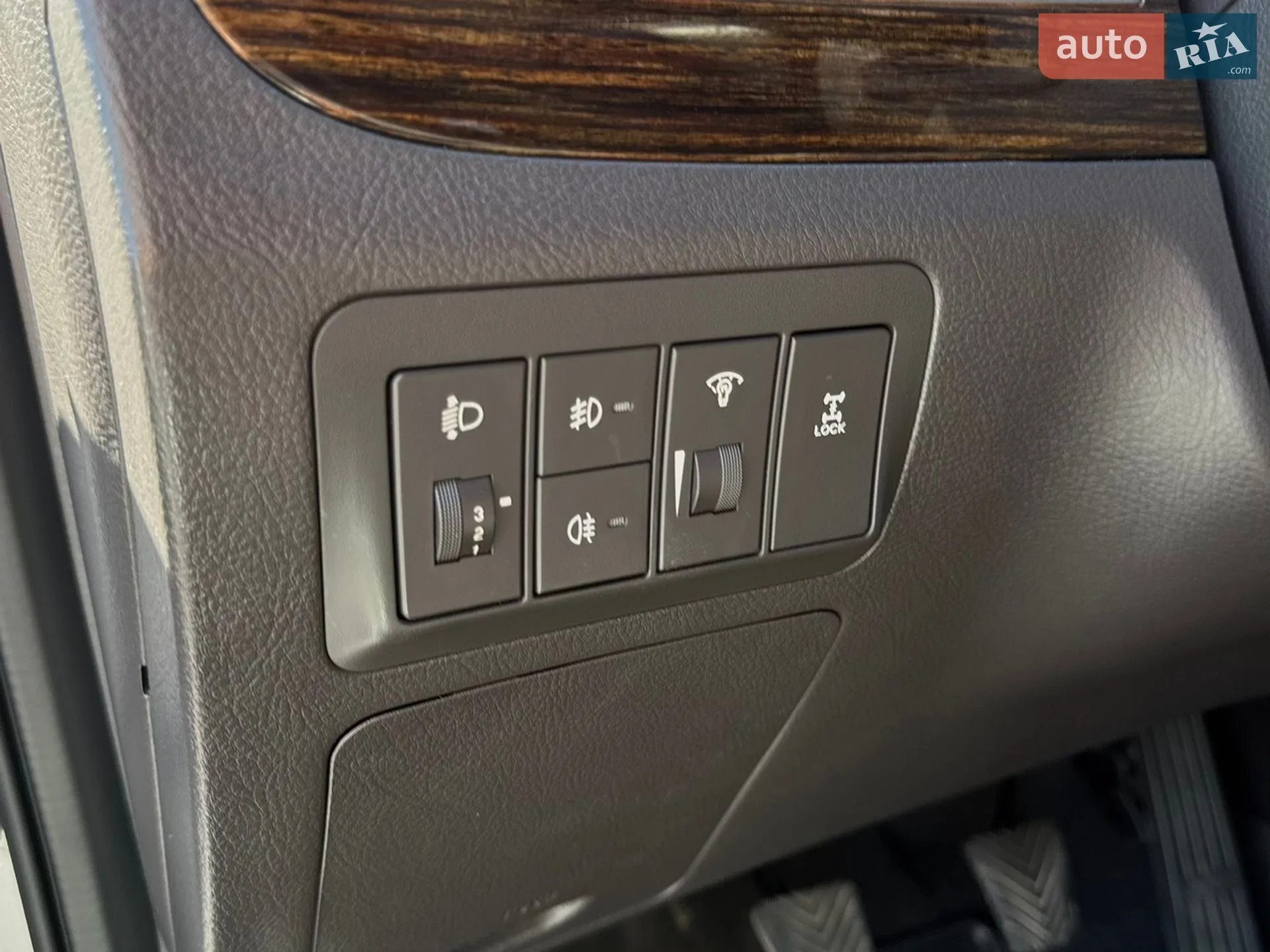 2012 Hyundai Santa Fe - мініатюра 27