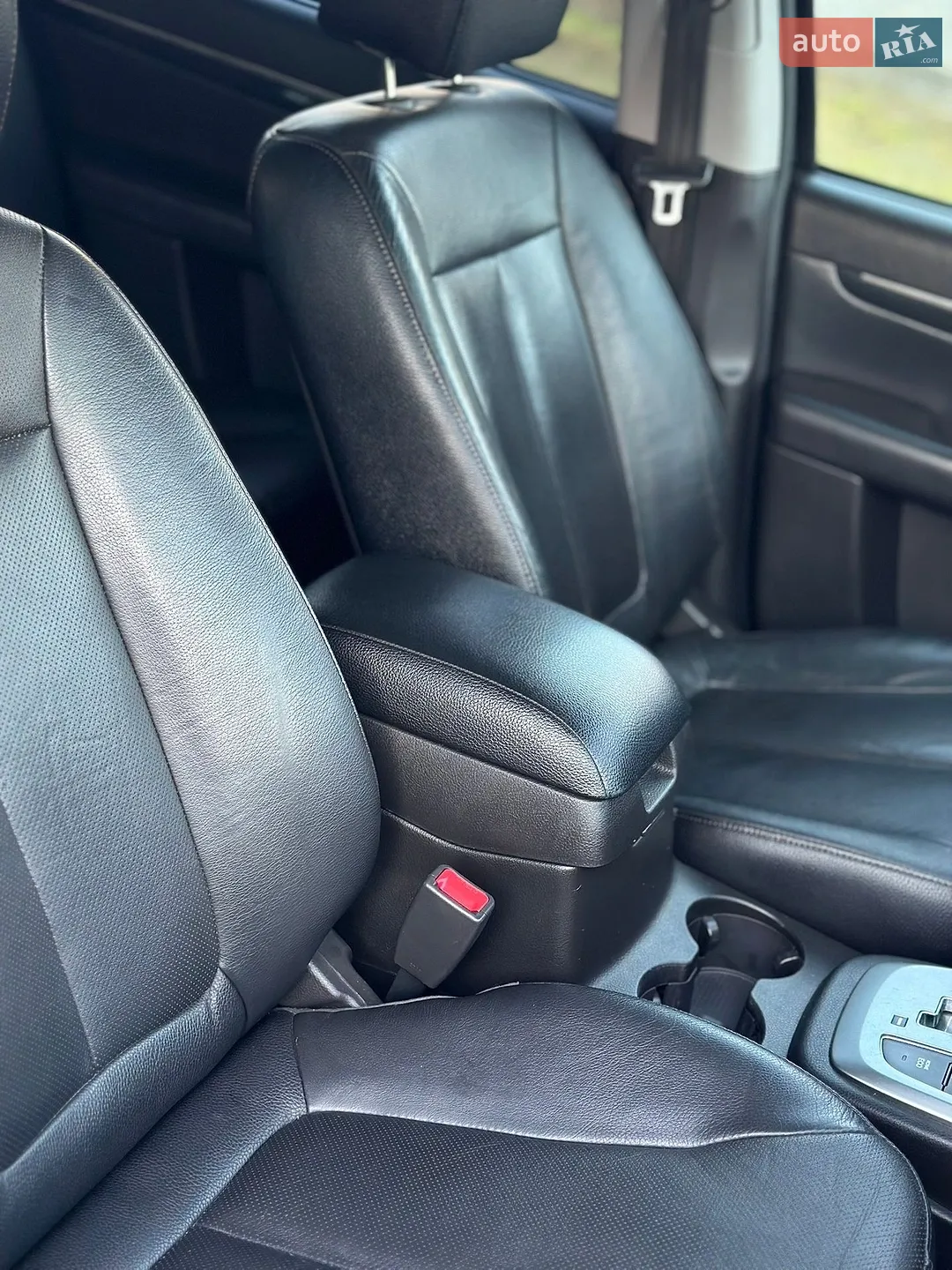2012 Hyundai Santa Fe - мініатюра 17