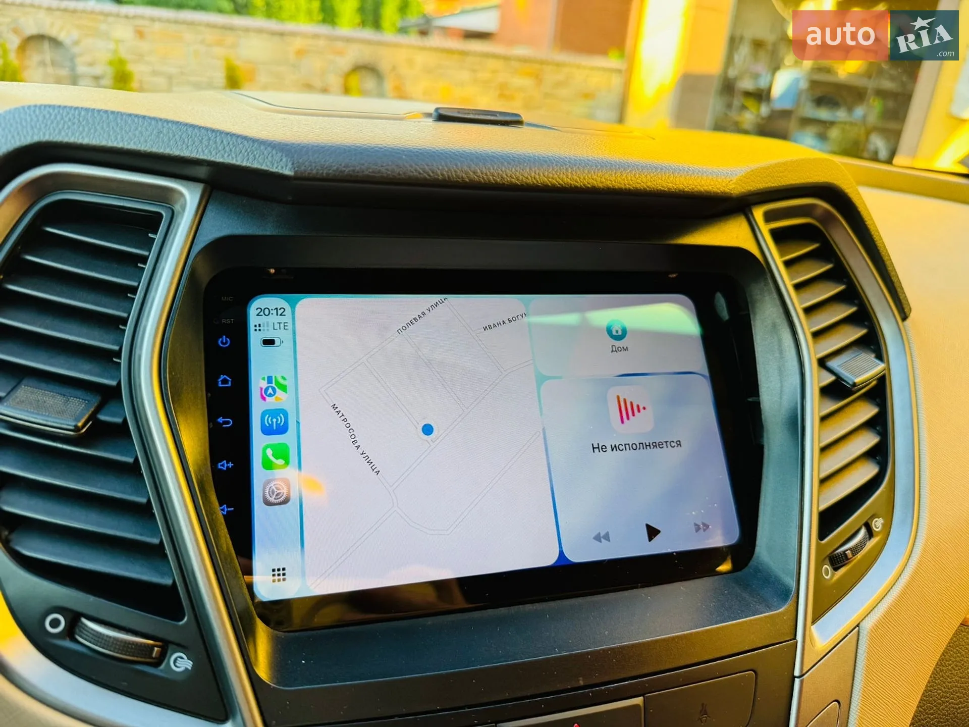 2015 Hyundai Santa Fe - мініатюра 16