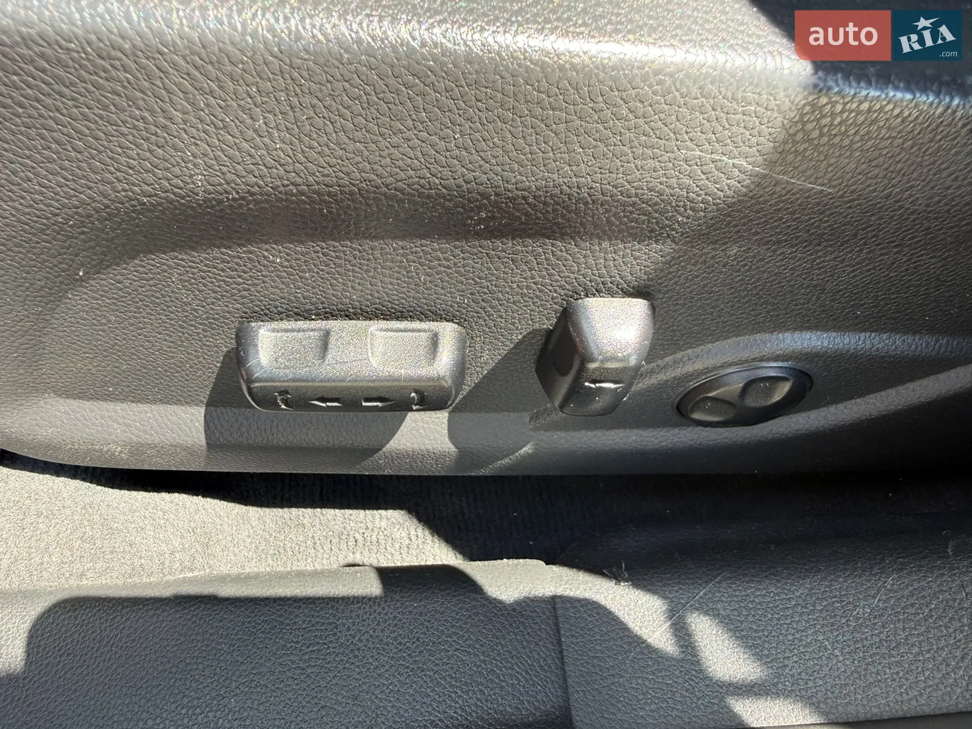 2014 Hyundai Santa Fe - мініатюра 22