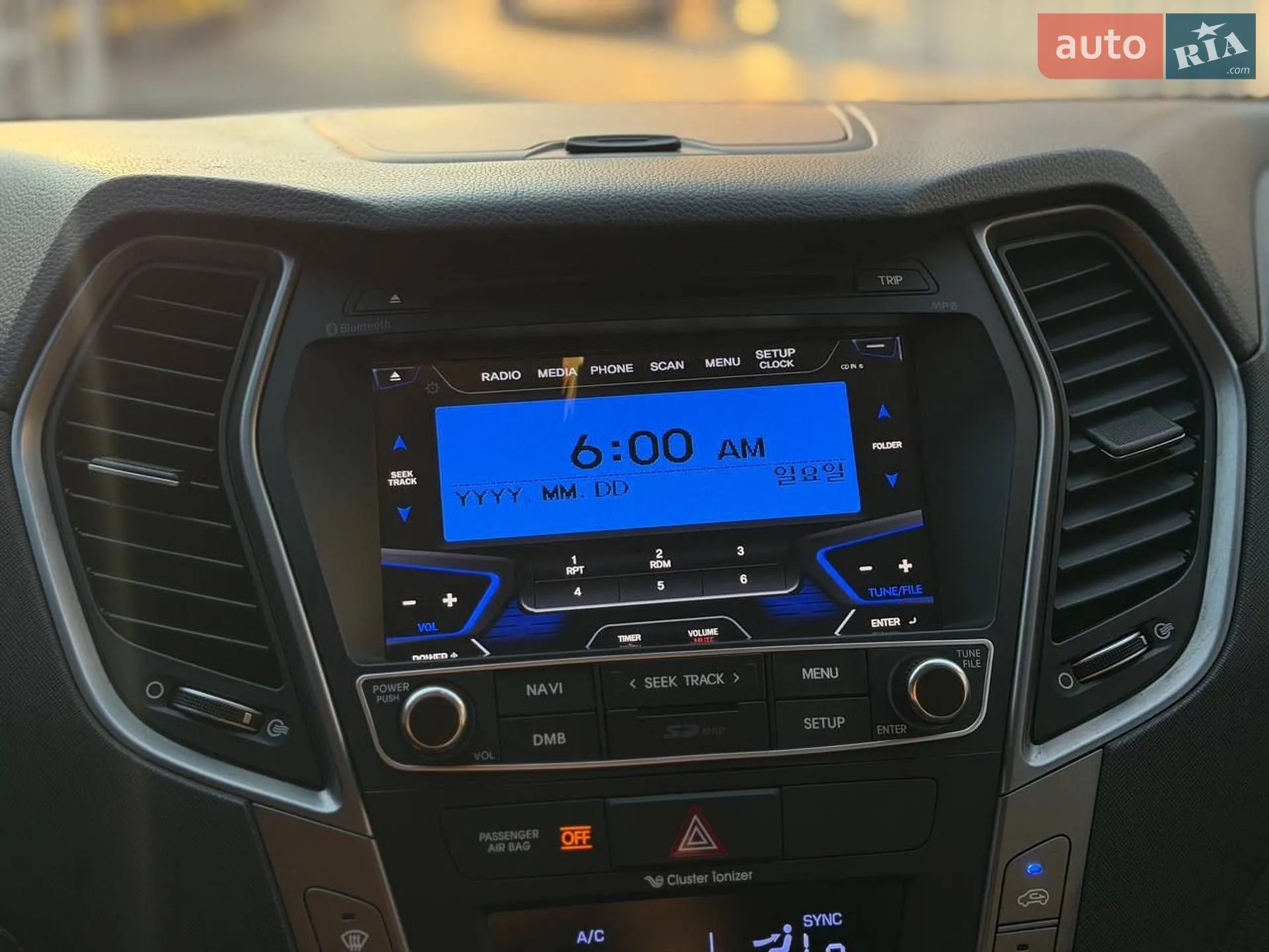 2015 Hyundai Santa Fe - мініатюра 16