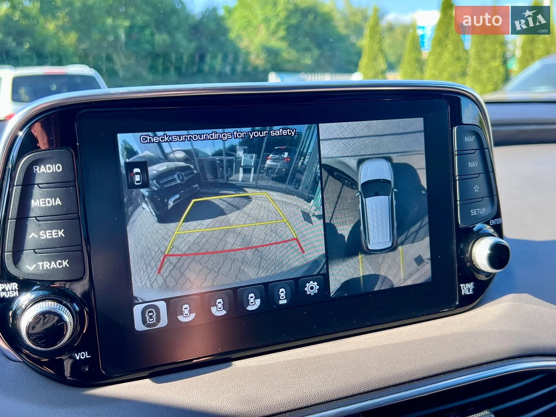 2019 Hyundai Santa Fe - мініатюра 31