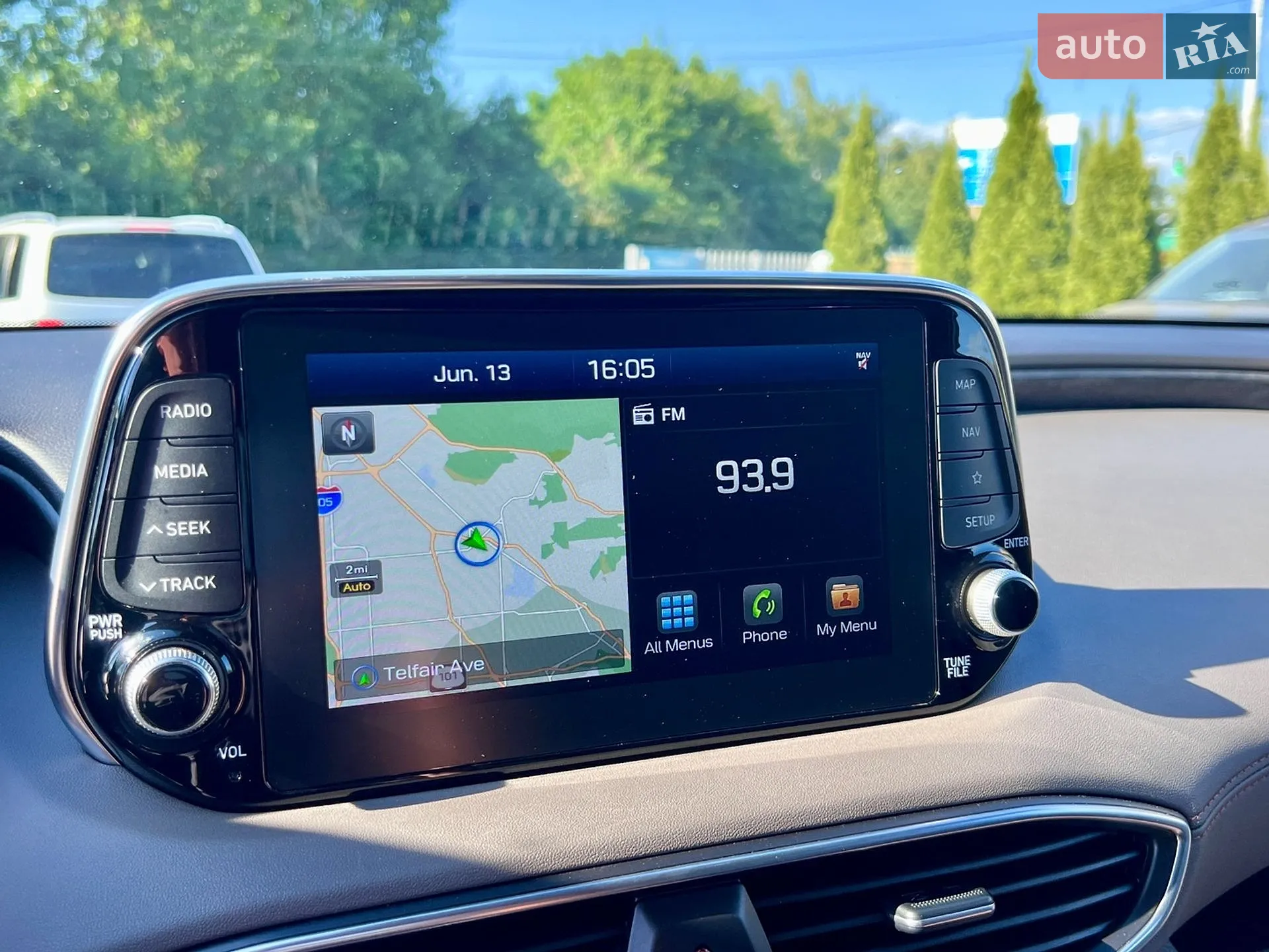 2019 Hyundai Santa Fe - мініатюра 32