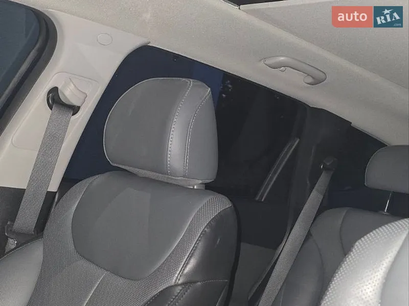 Hyundai Santa FE 2022 VIN 5NMS3DAJ1PH500743 фото оголошення 2 з 53