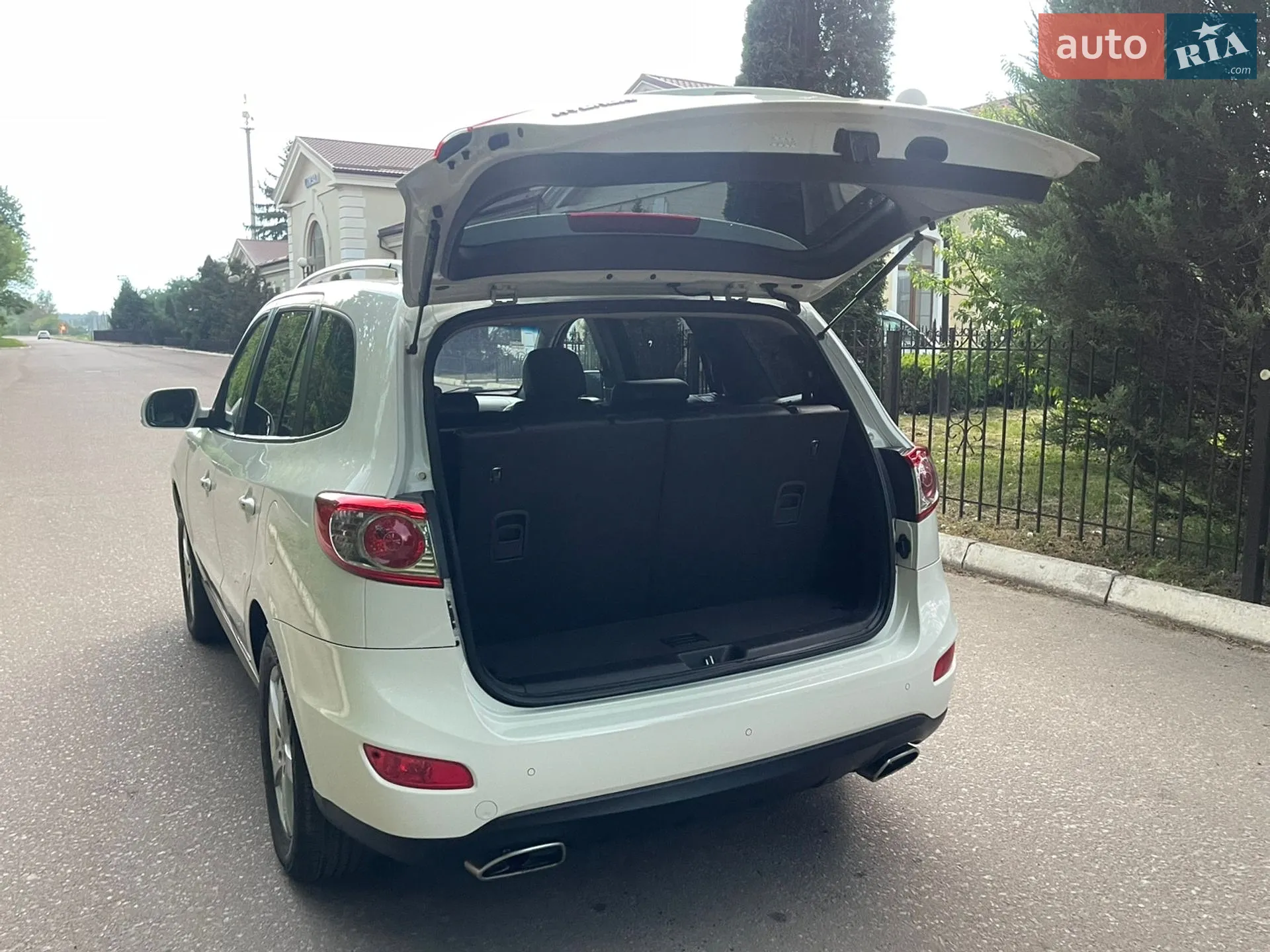 2011 Hyundai Santa Fe - мініатюра 34