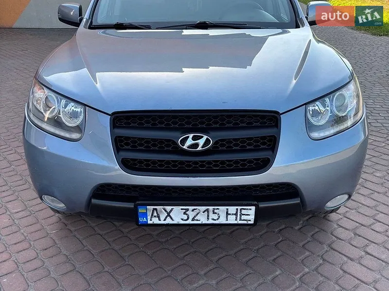 Hyundai Santa FE