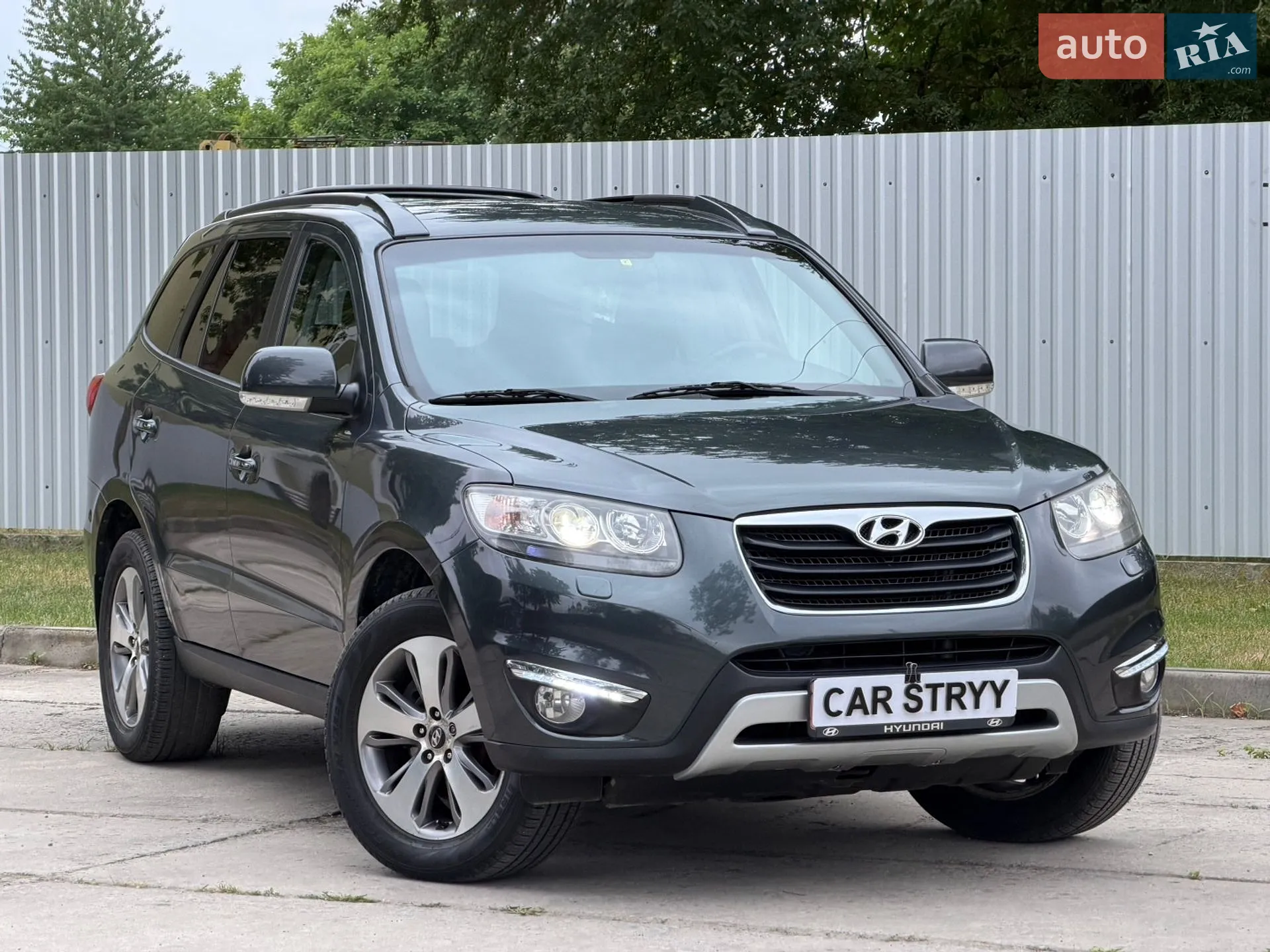 2011 Hyundai Santa Fe - мініатюра 7