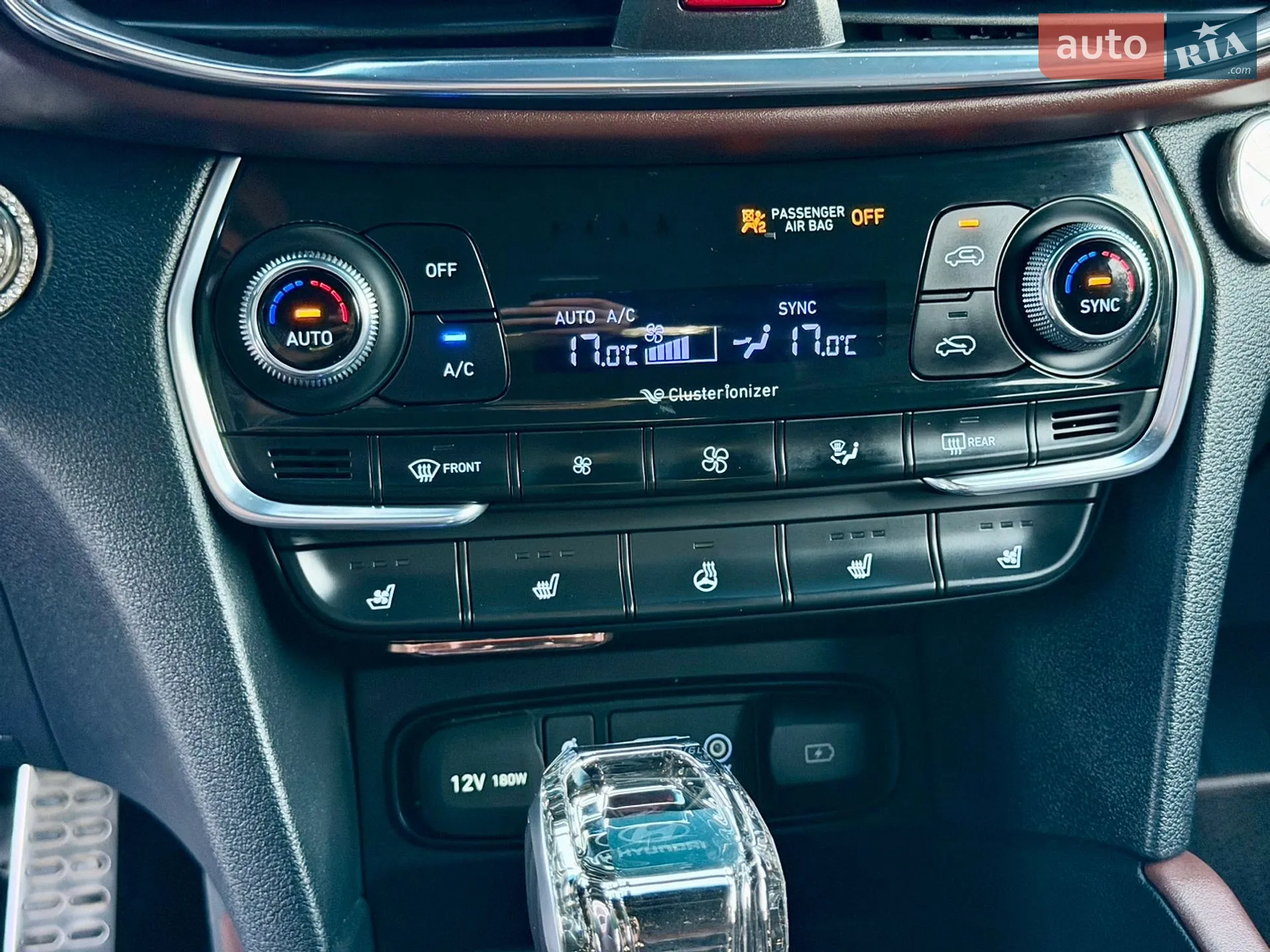 2018 Hyundai Santa Fe - мініатюра 32