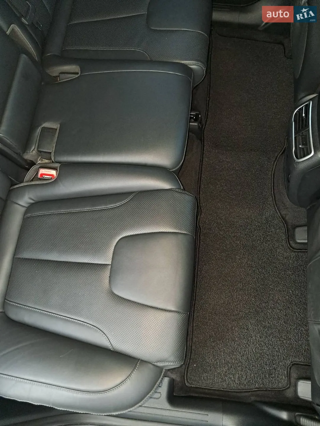 2022 Hyundai Santa Fe - мініатюра 26