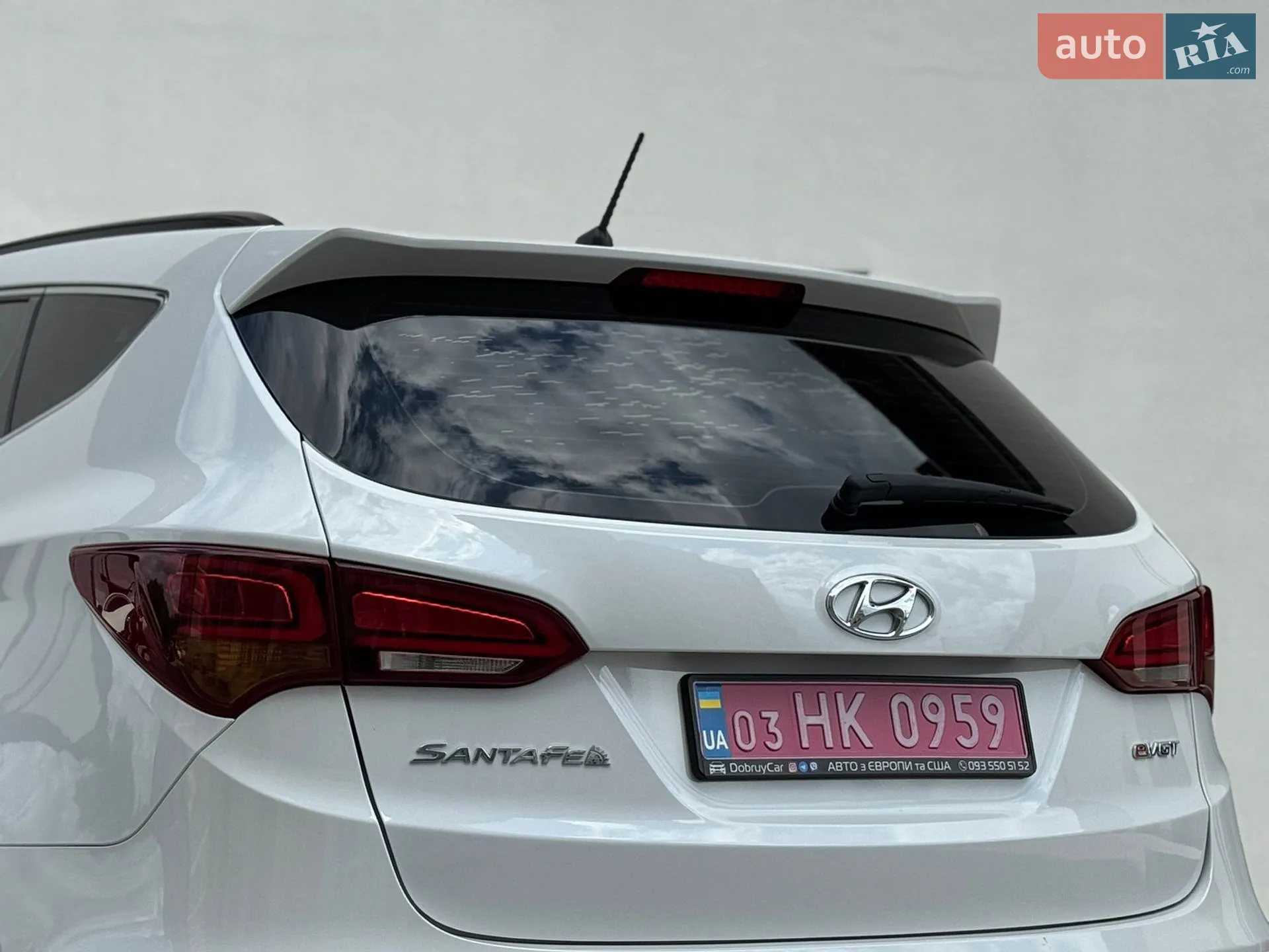 2016 Hyundai Santa Fe - мініатюра 33