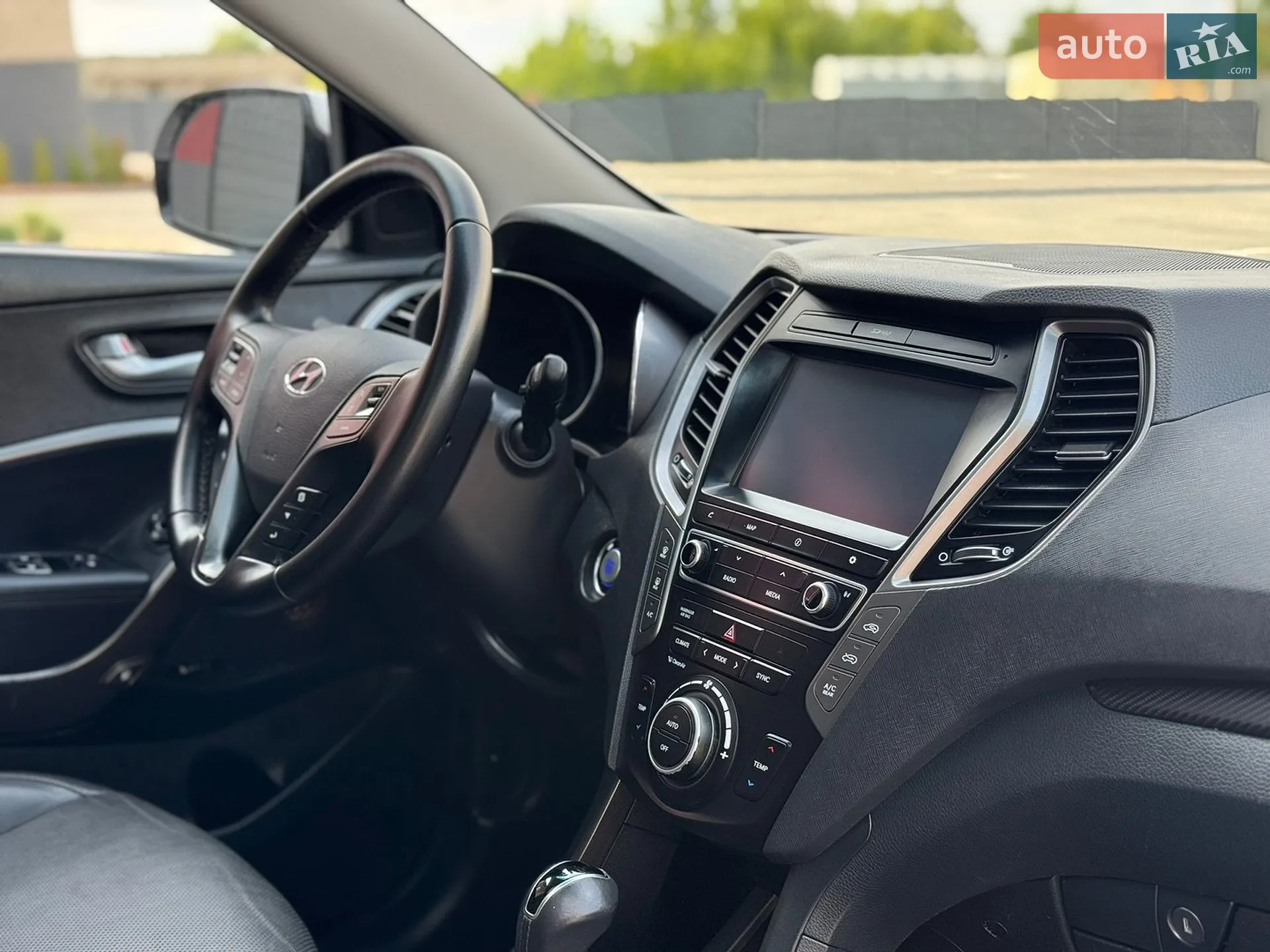 2015 Hyundai Santa Fe - мініатюра 30