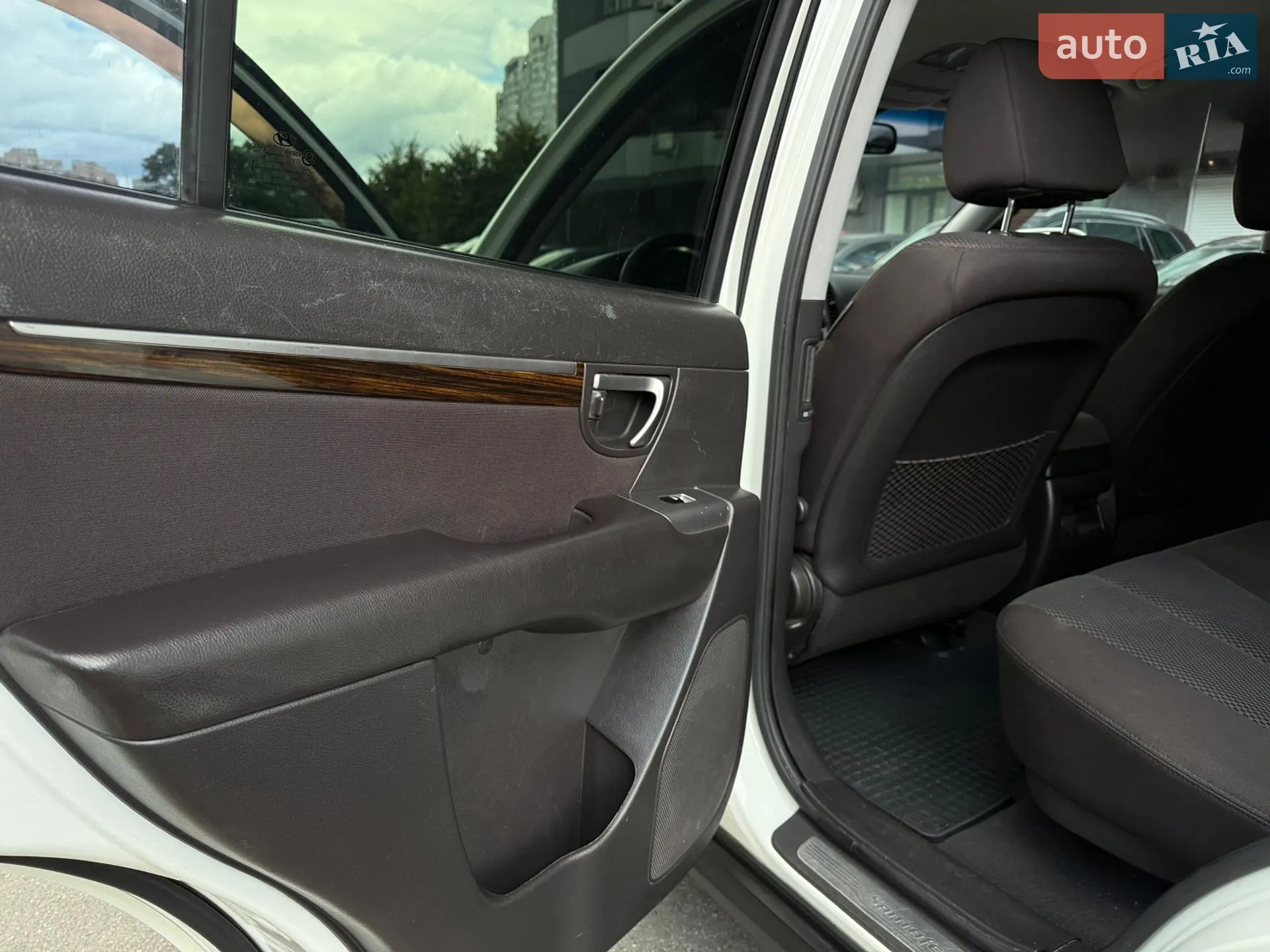 2012 Hyundai Santa Fe - мініатюра 16