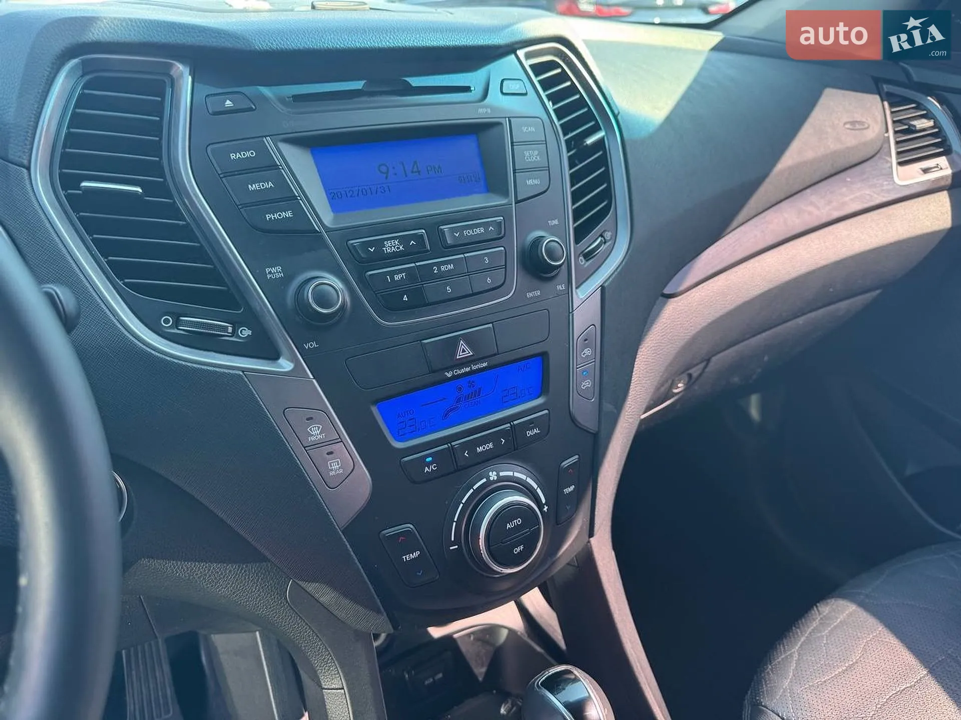 2014 Hyundai Santa Fe - мініатюра 14