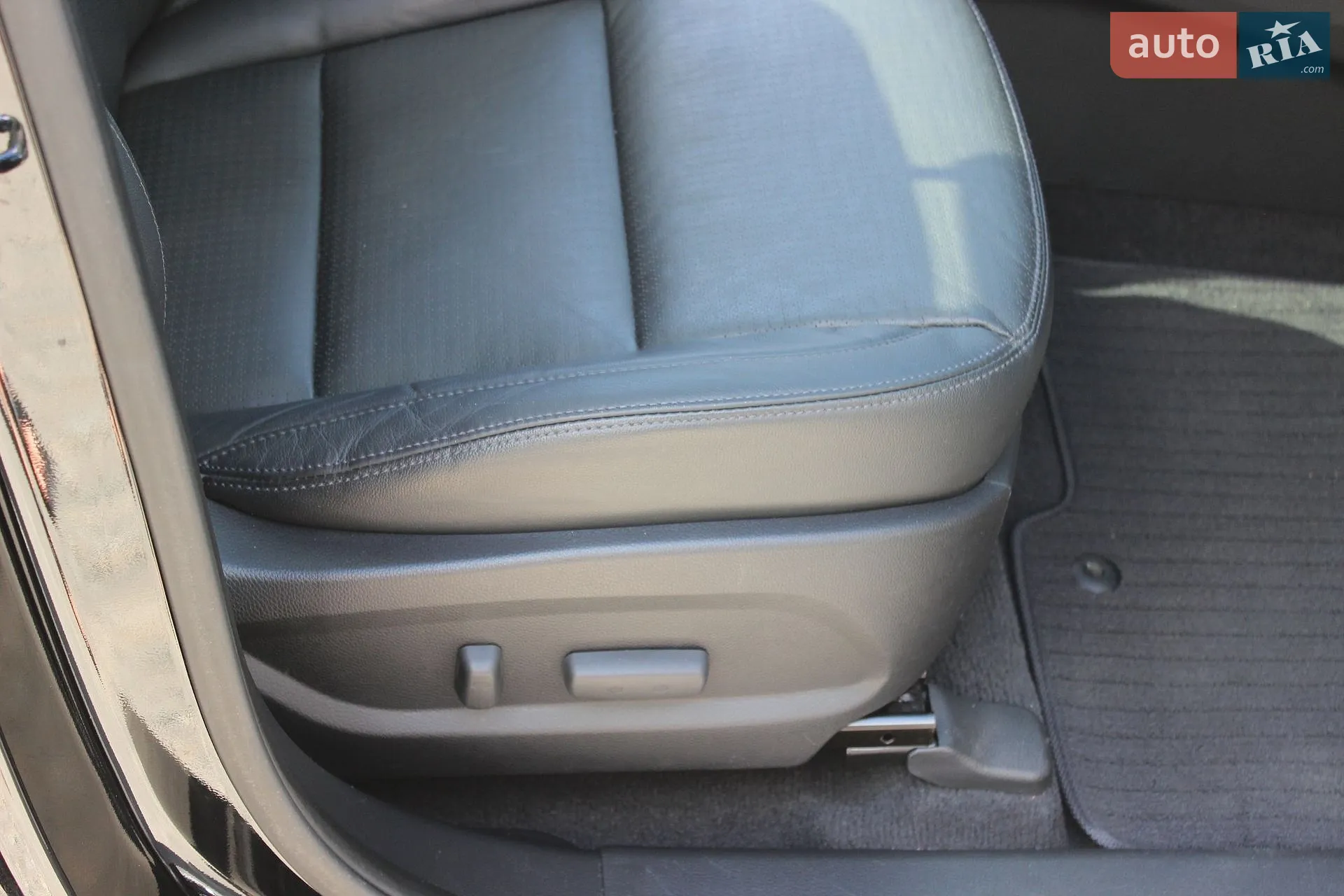2012 Hyundai Santa Fe - мініатюра 30