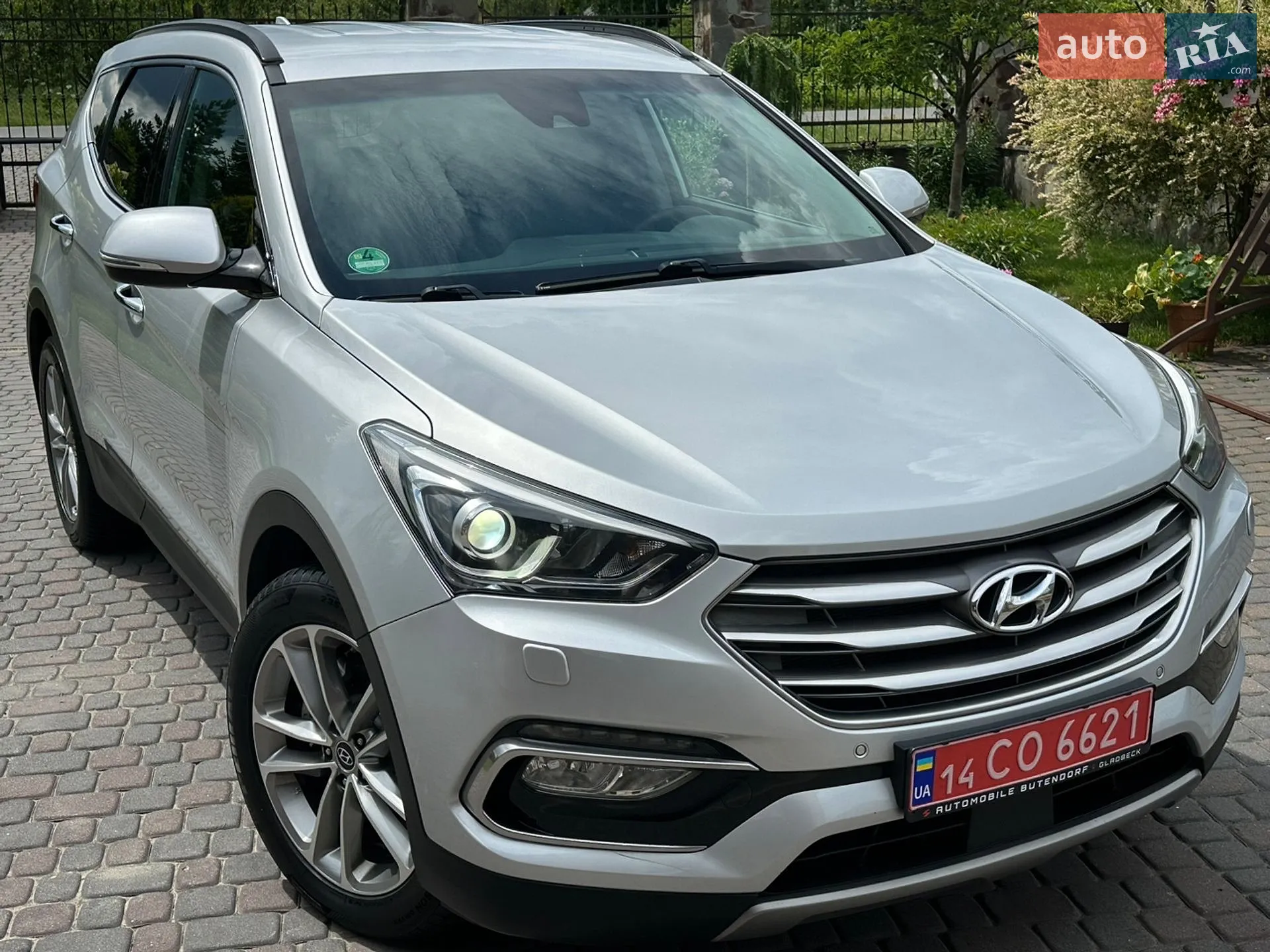 2016 Hyundai Santa Fe - мініатюра 10
