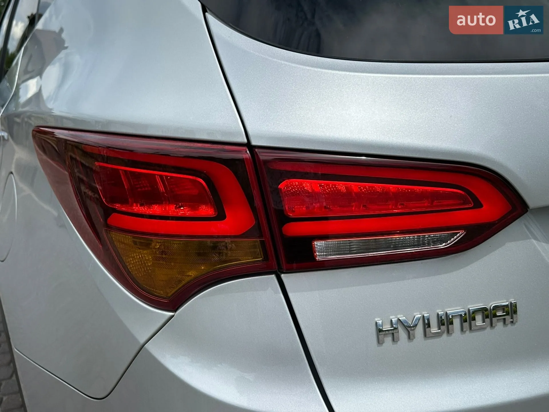 2016 Hyundai Santa Fe - мініатюра 35