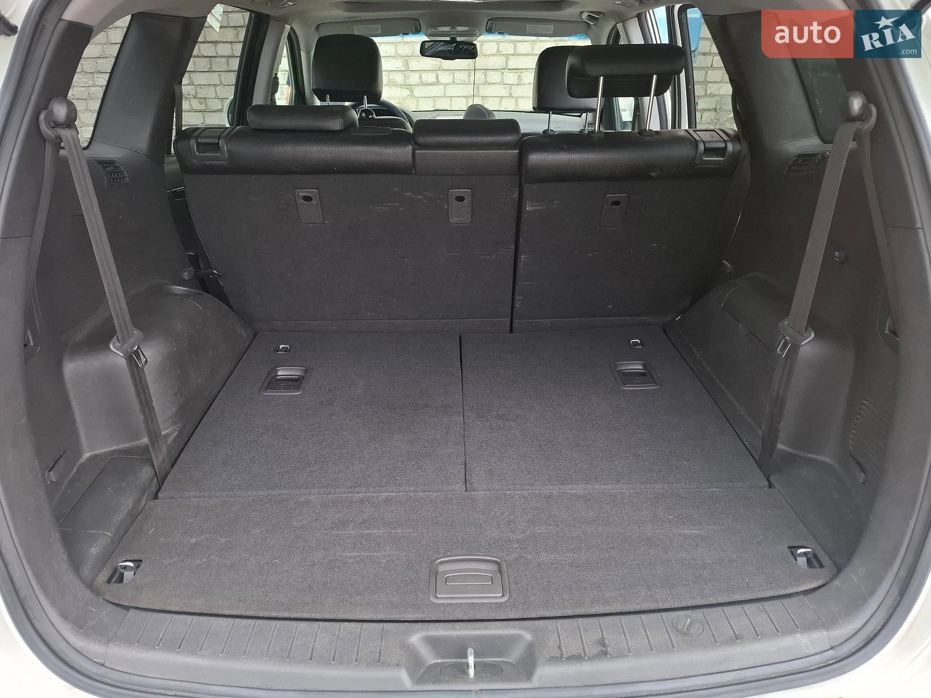 2011 Hyundai Santa Fe - мініатюра 4