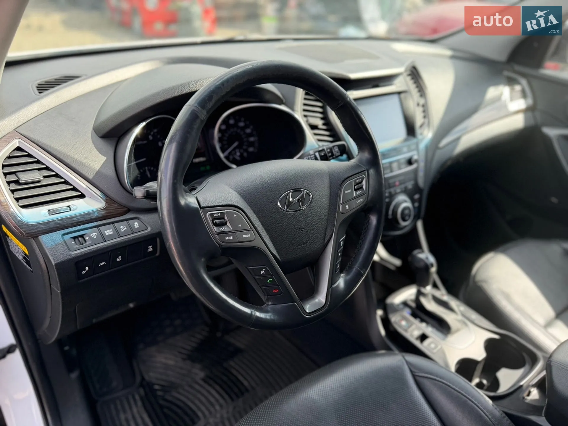 2016 Hyundai Santa Fe - мініатюра 21