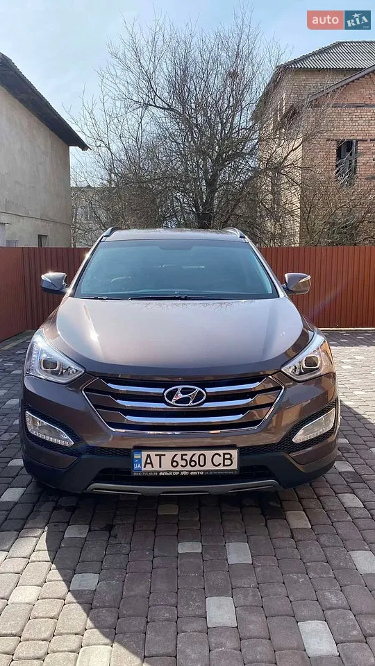 2012 Hyundai Santa Fe - мініатюра 8