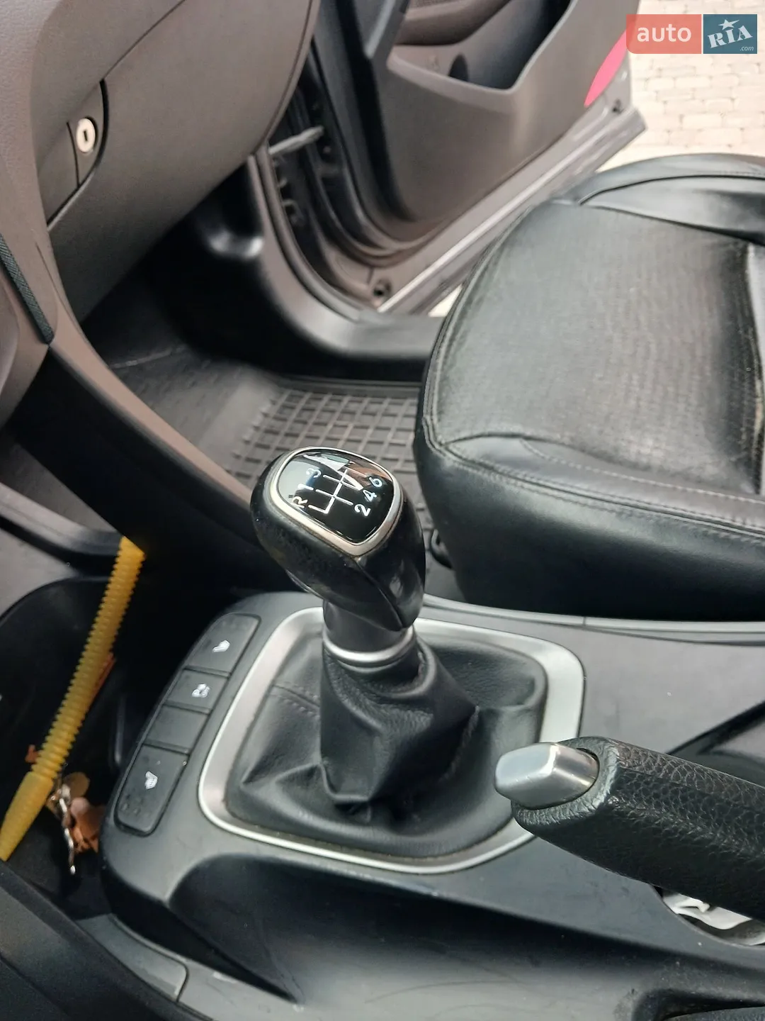 2012 Hyundai Santa Fe - мініатюра 19