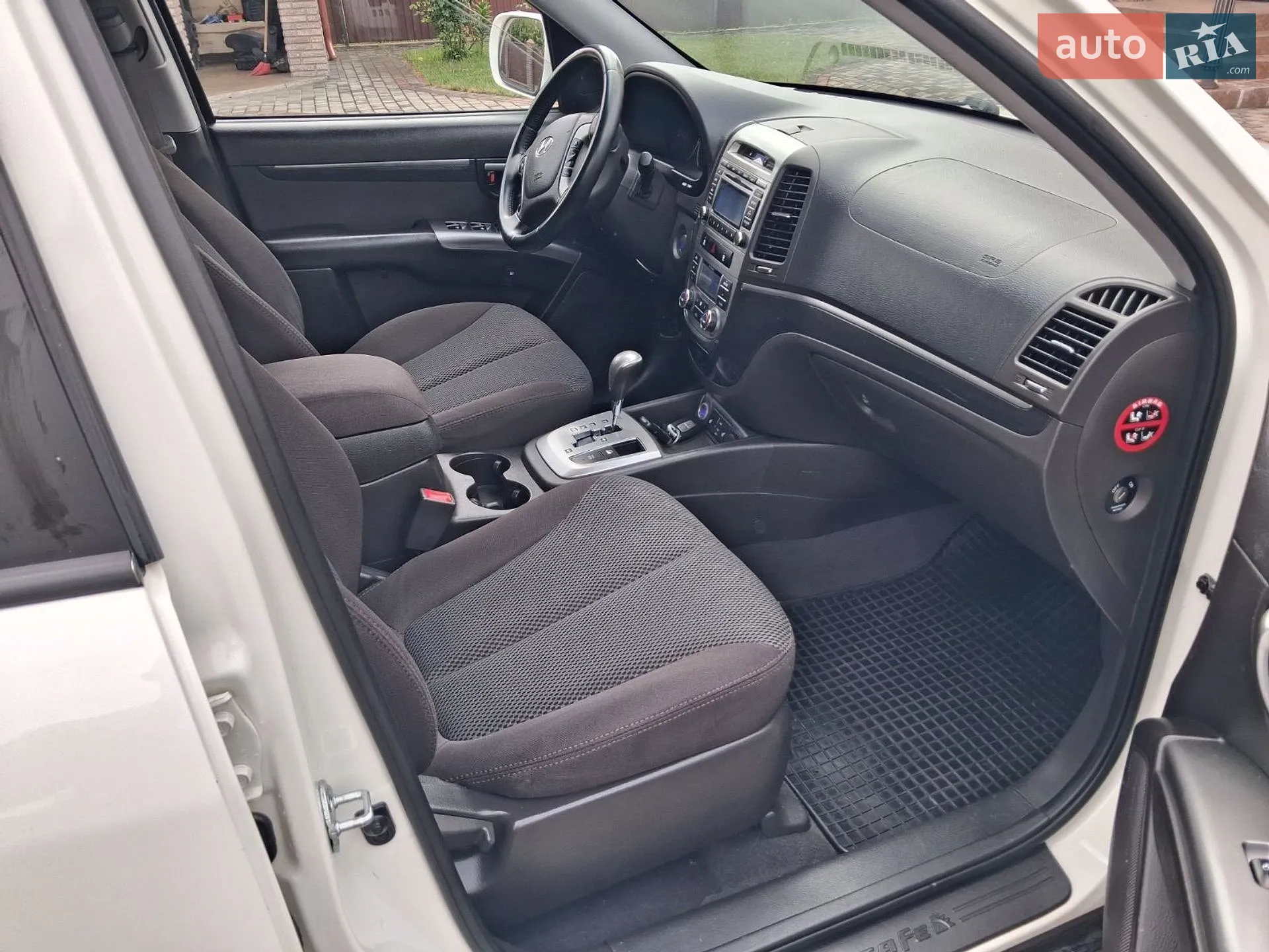 2012 Hyundai Santa Fe - мініатюра 25