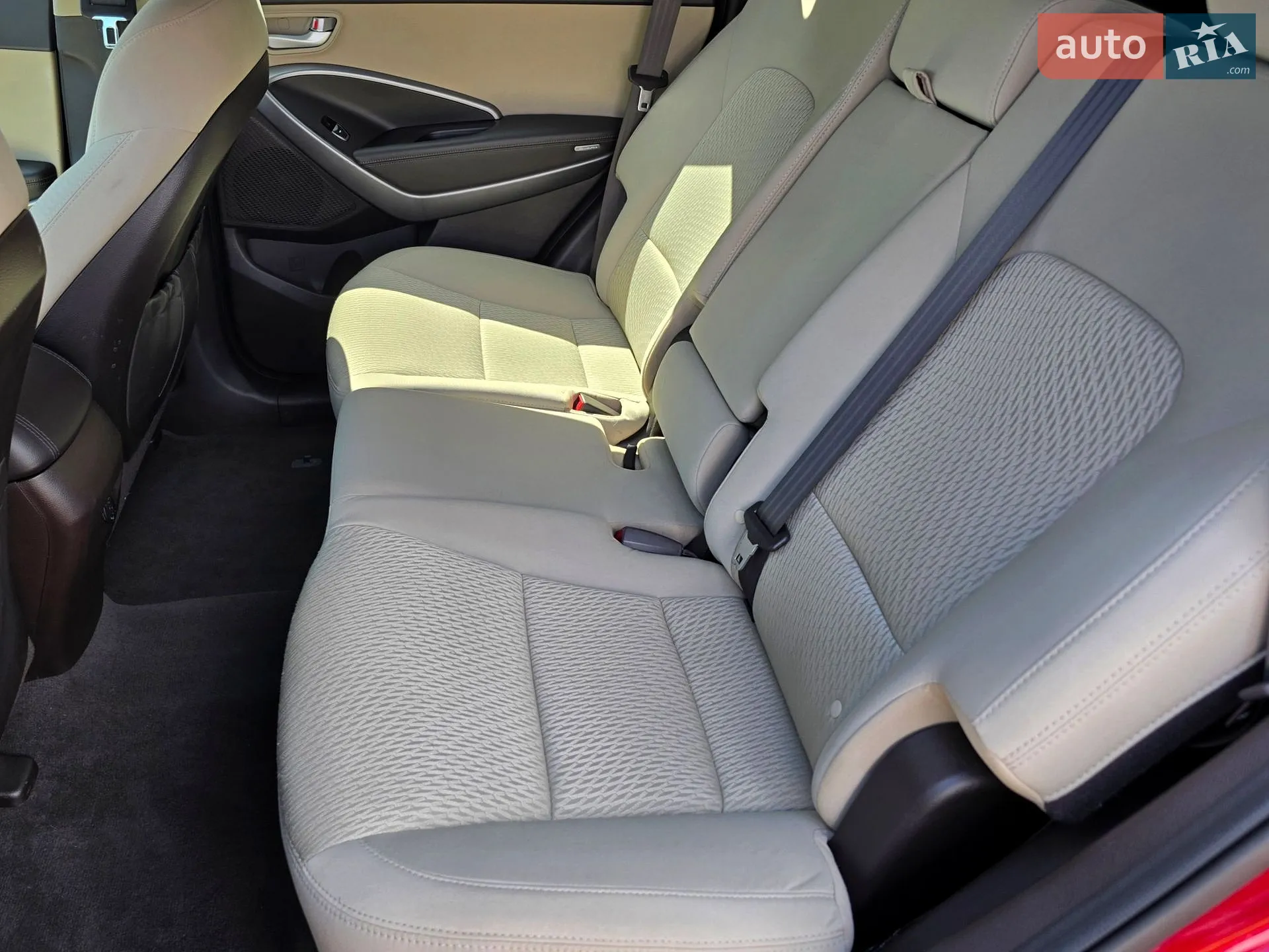 2015 Hyundai Santa Fe - мініатюра 21