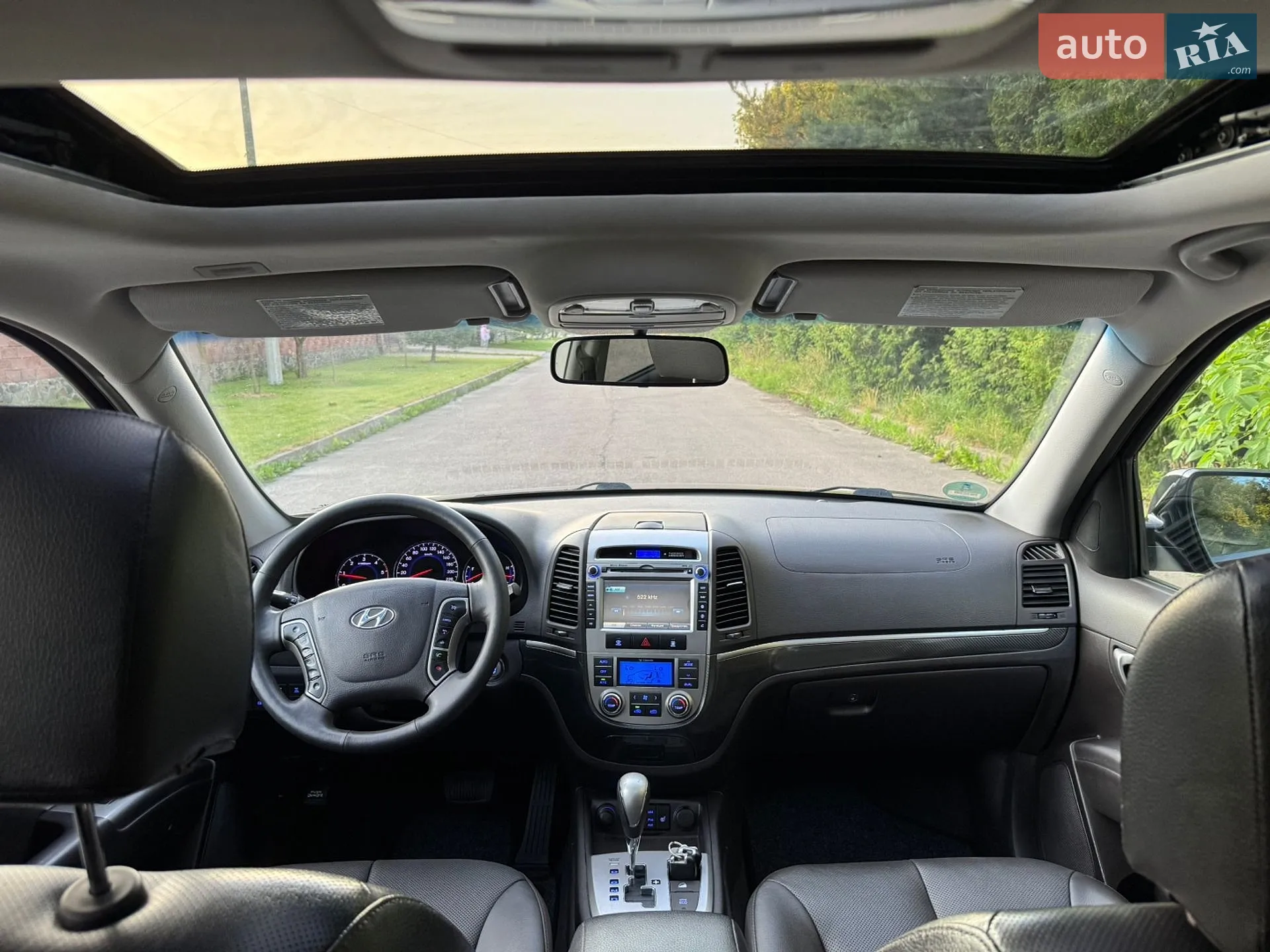 2012 Hyundai Santa Fe - мініатюра 2