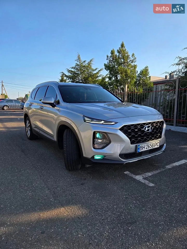 2019 Hyundai Santa Fe - мініатюра 29