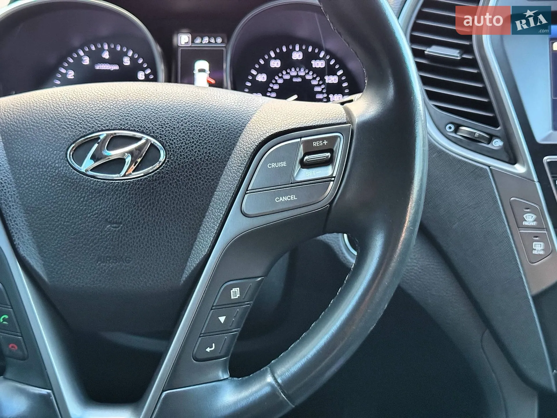 2017 Hyundai Santa Fe - мініатюра 22