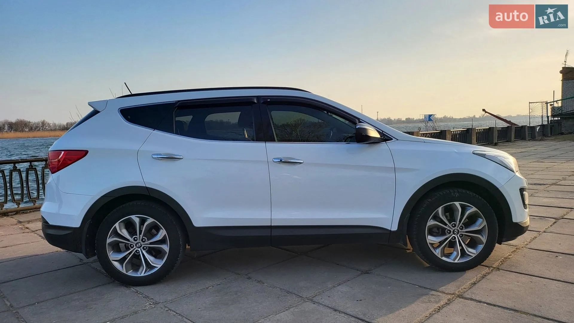 2013 Hyundai Santa Fe - мініатюра 52