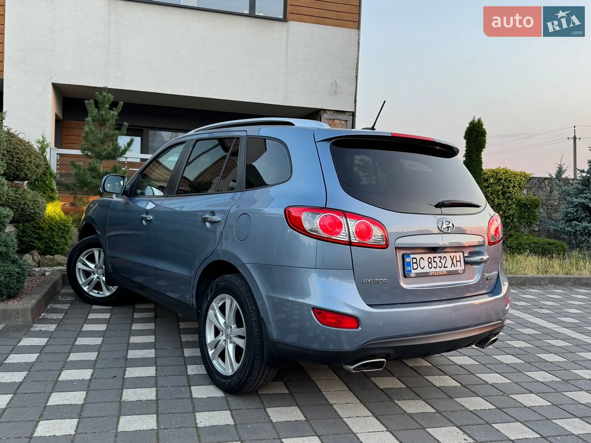 2010 Hyundai Santa Fe - мініатюра 17