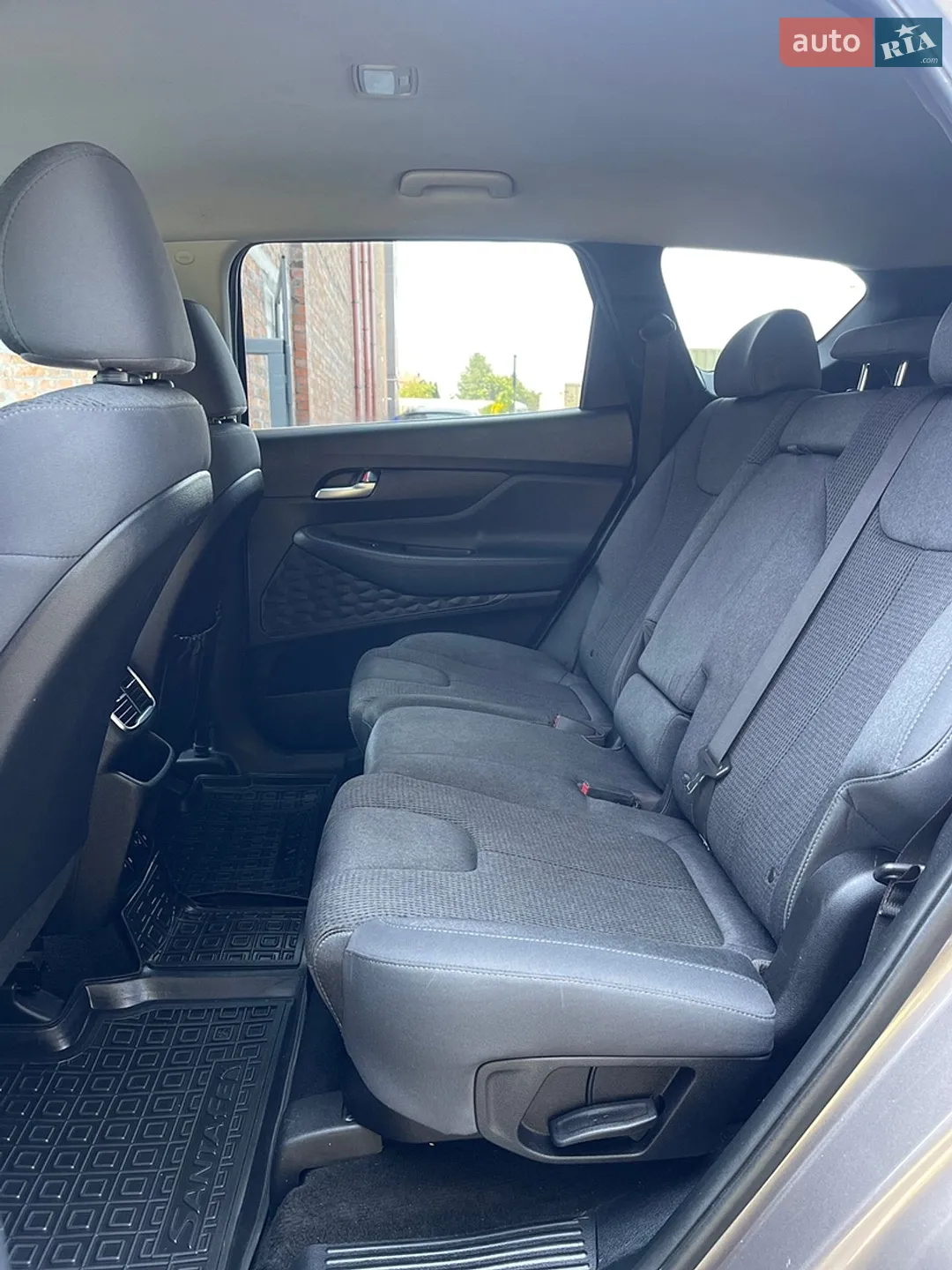 2019 Hyundai Santa Fe - мініатюра 19