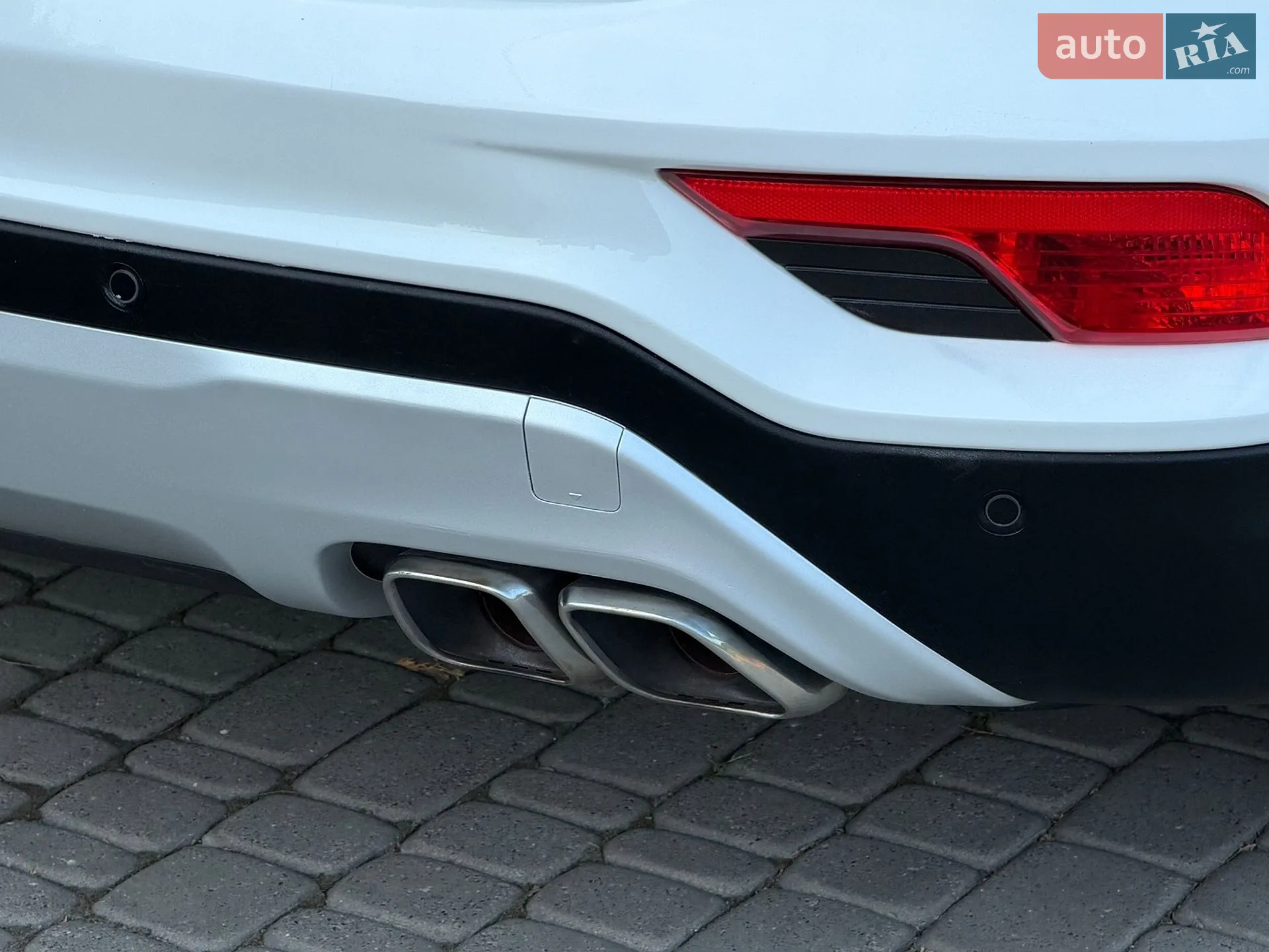 2016 Hyundai Santa Fe - мініатюра 28