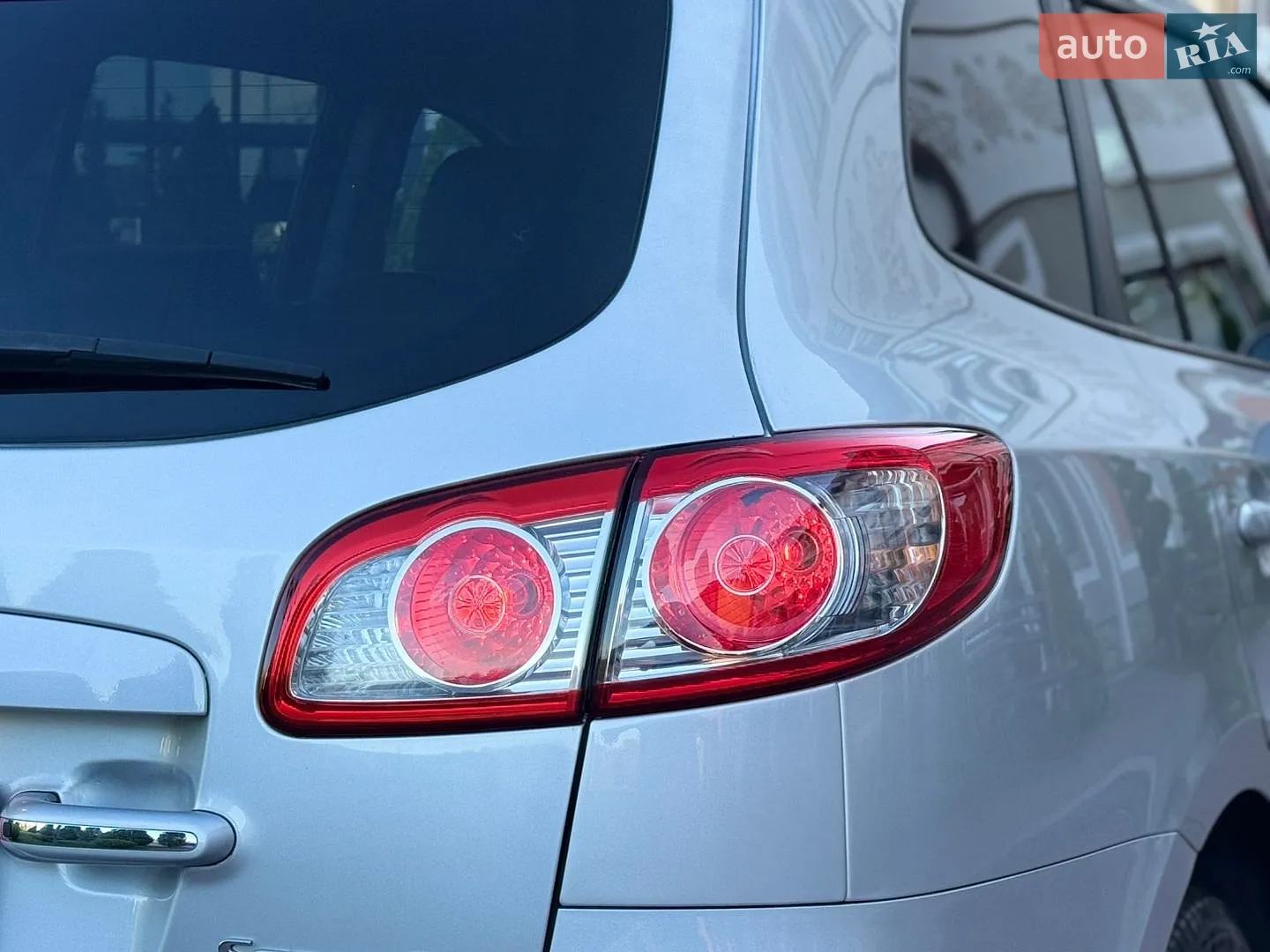 2011 Hyundai Santa Fe - мініатюра 34
