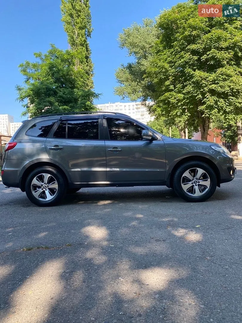 2011 Hyundai Santa Fe - мініатюра 9