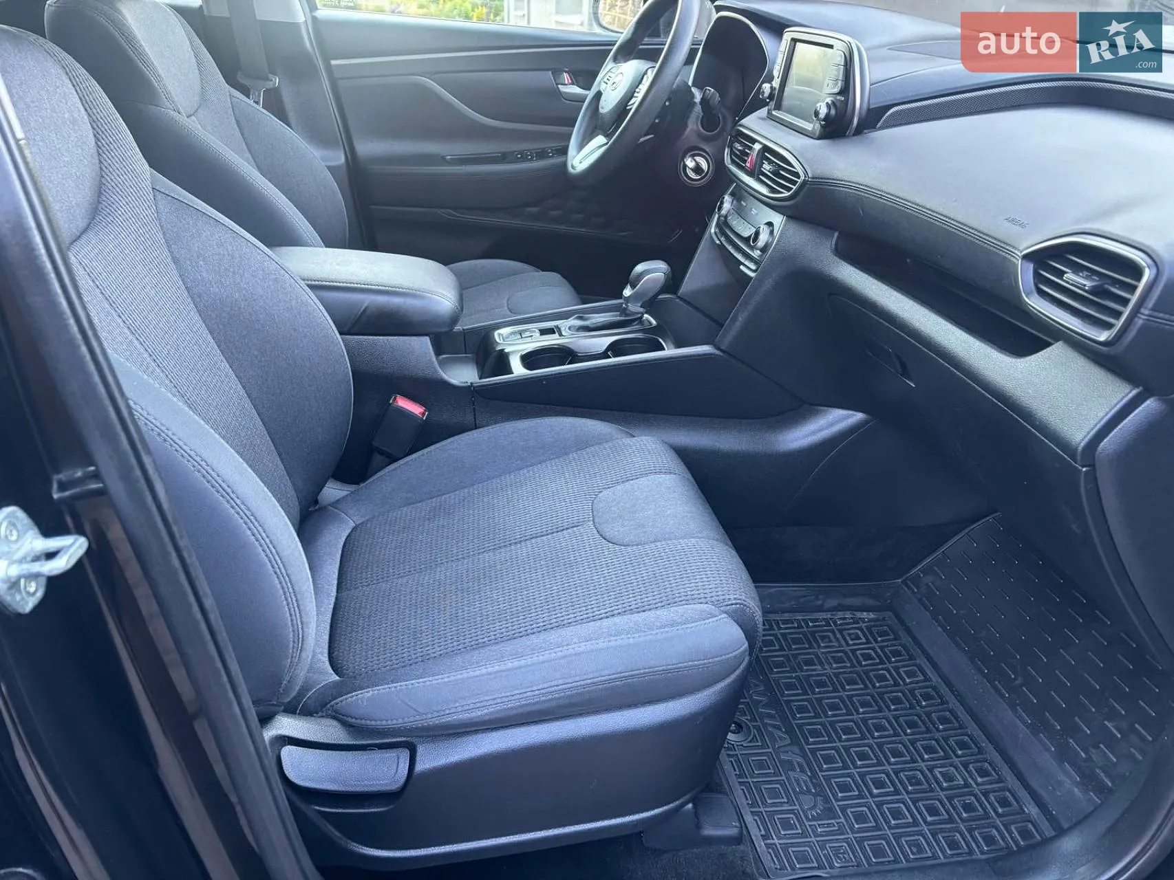 2020 Hyundai Santa Fe - мініатюра 10