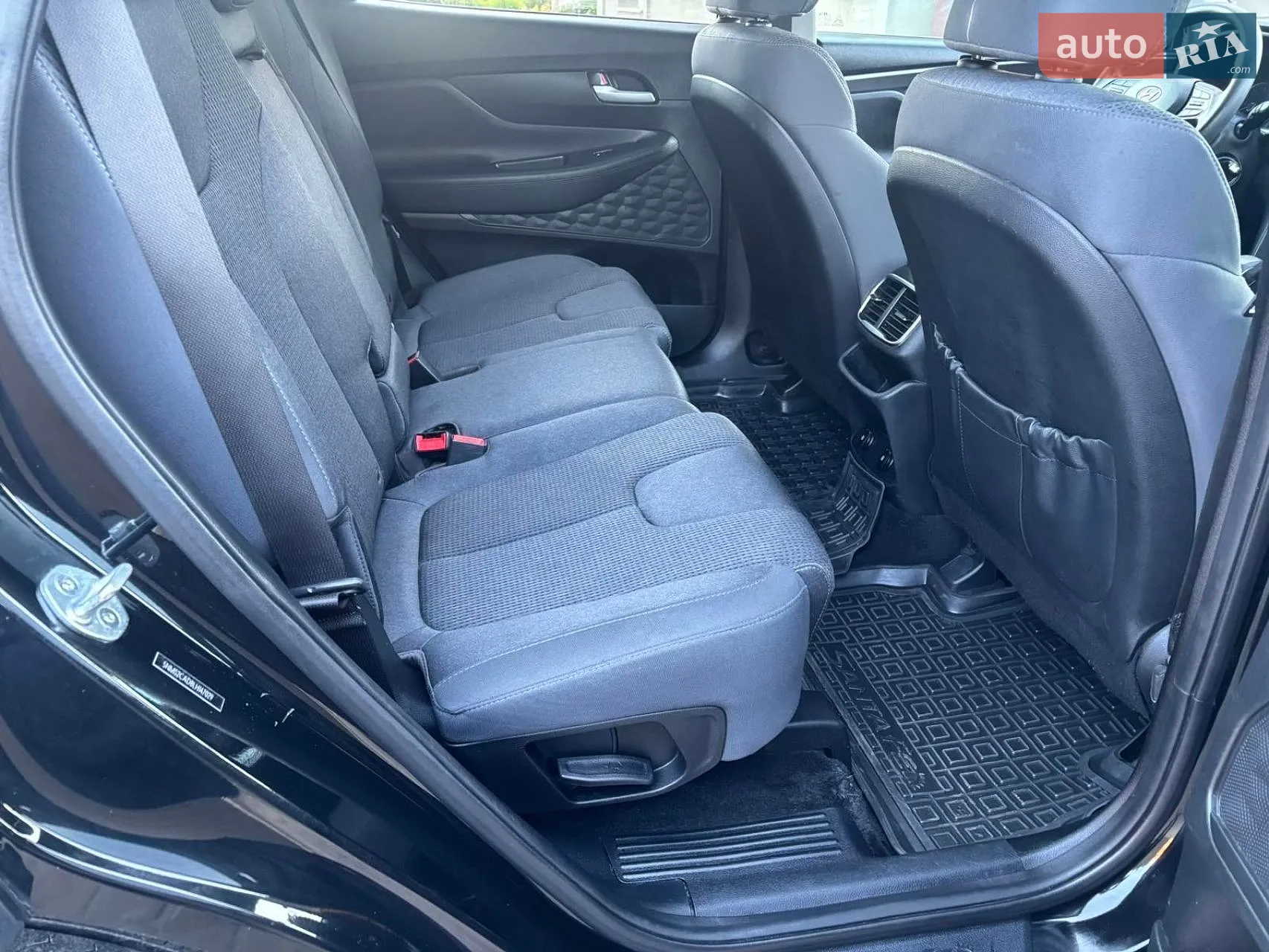 2020 Hyundai Santa Fe - мініатюра 11