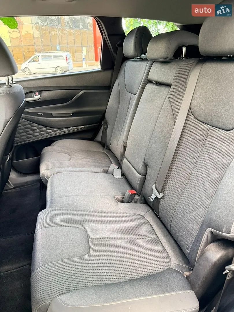 2019 Hyundai Santa Fe - мініатюра 10