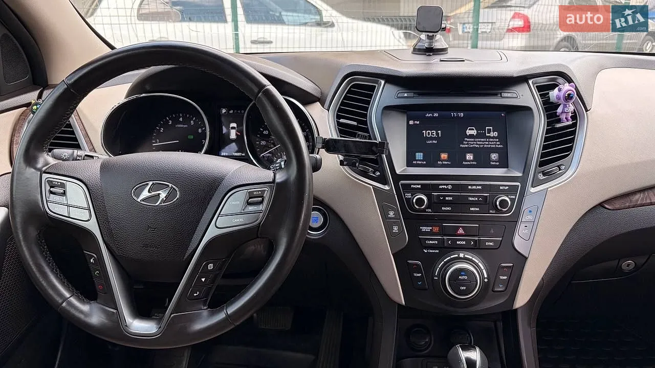 2017 Hyundai Santa Fe - мініатюра 14