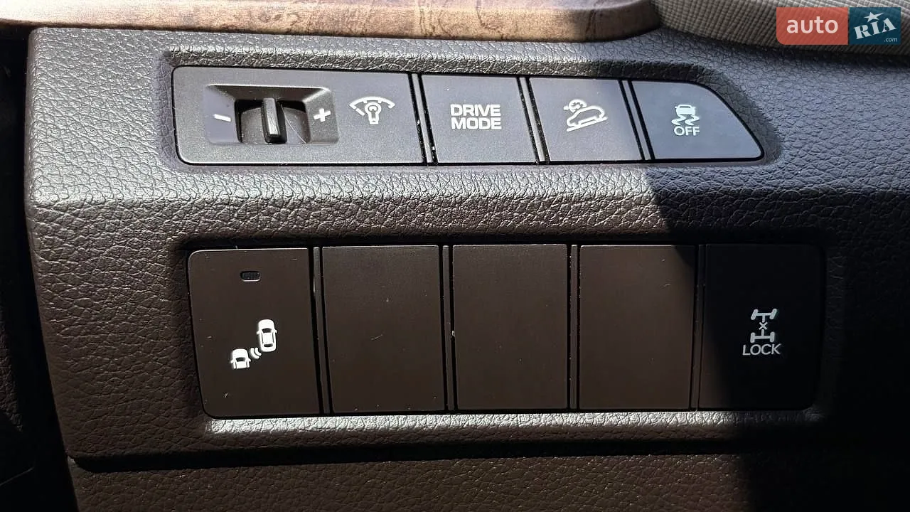 2017 Hyundai Santa Fe - мініатюра 21