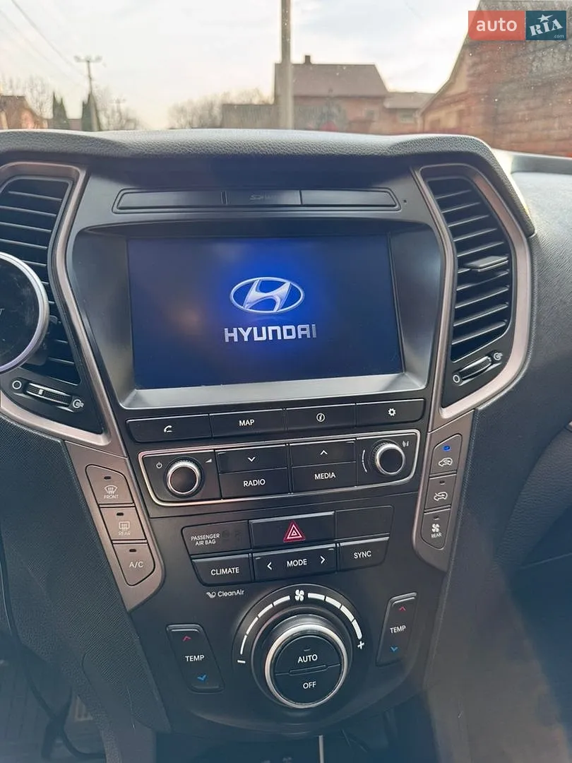 2016 Hyundai Santa Fe - мініатюра 24