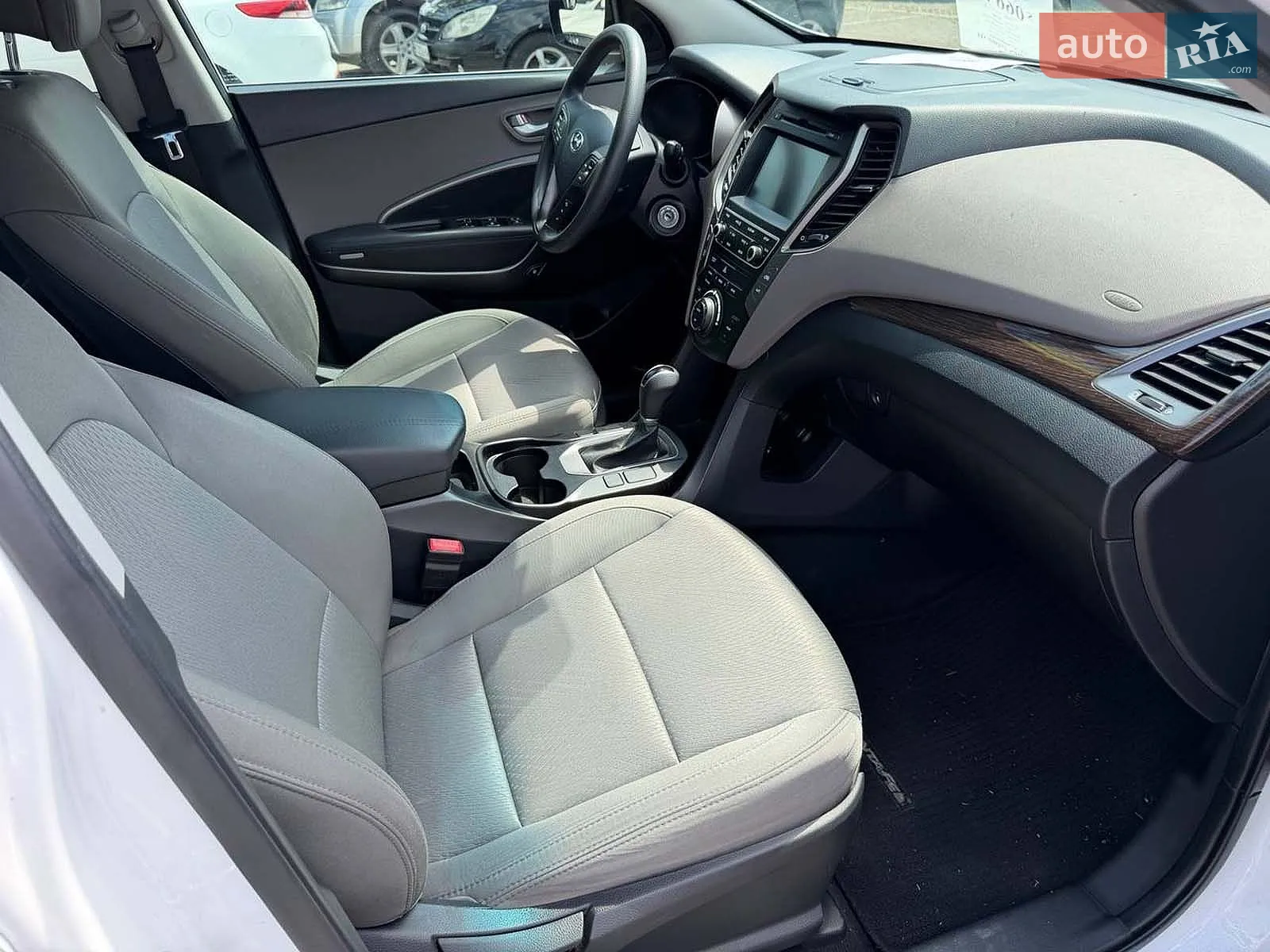 2016 Hyundai Santa Fe - мініатюра 16