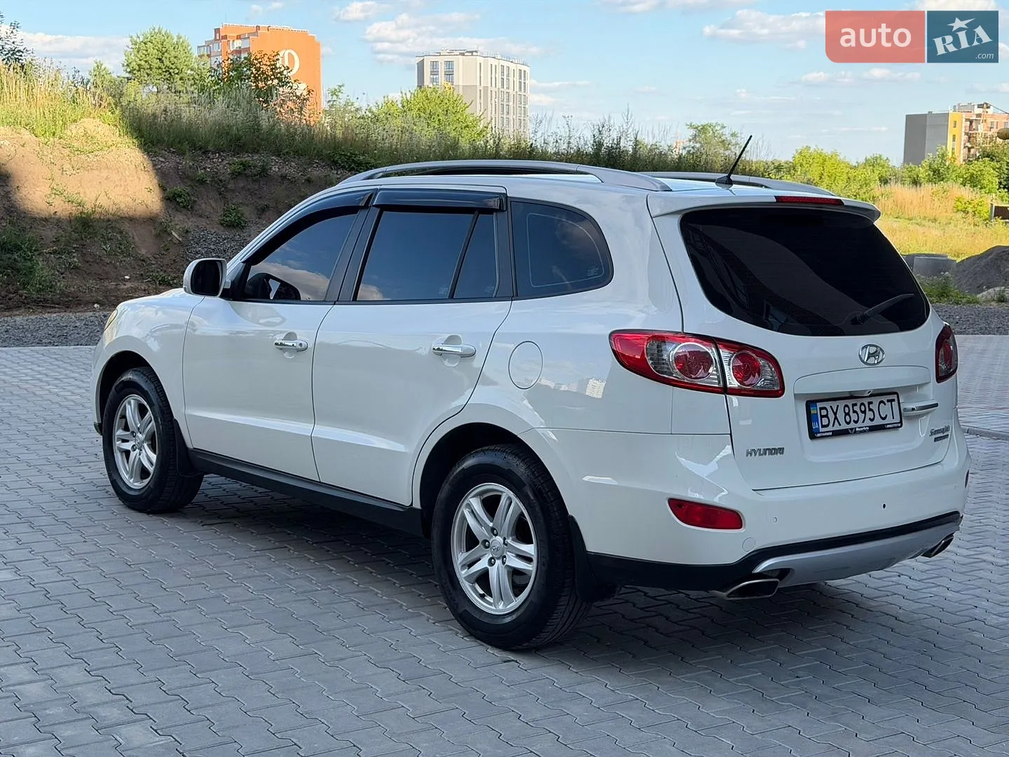2011 Hyundai Santa Fe - мініатюра 13