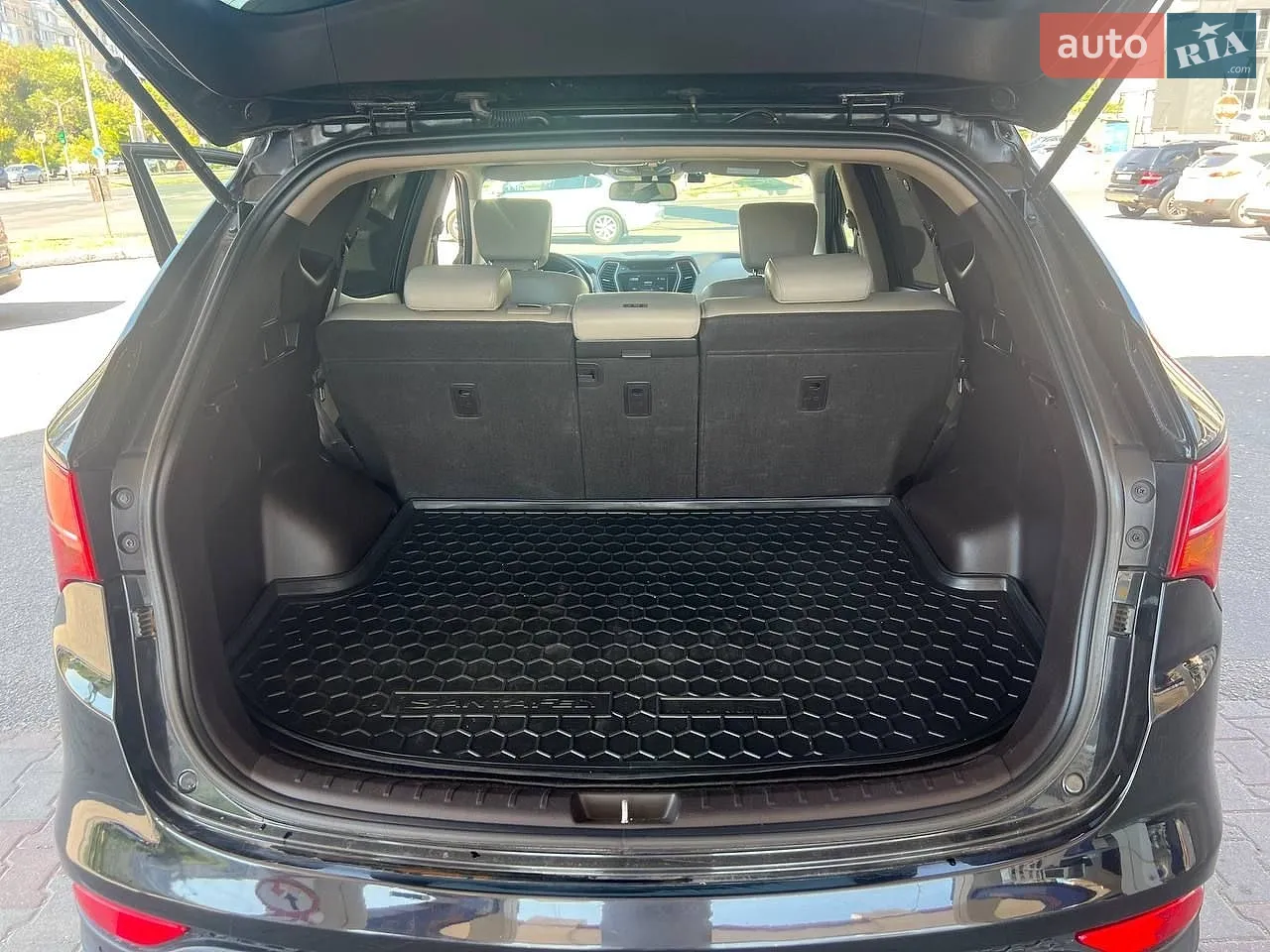 2012 Hyundai Santa Fe - мініатюра 19