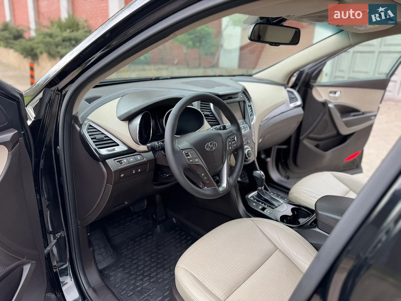2014 Hyundai Santa Fe - мініатюра 16