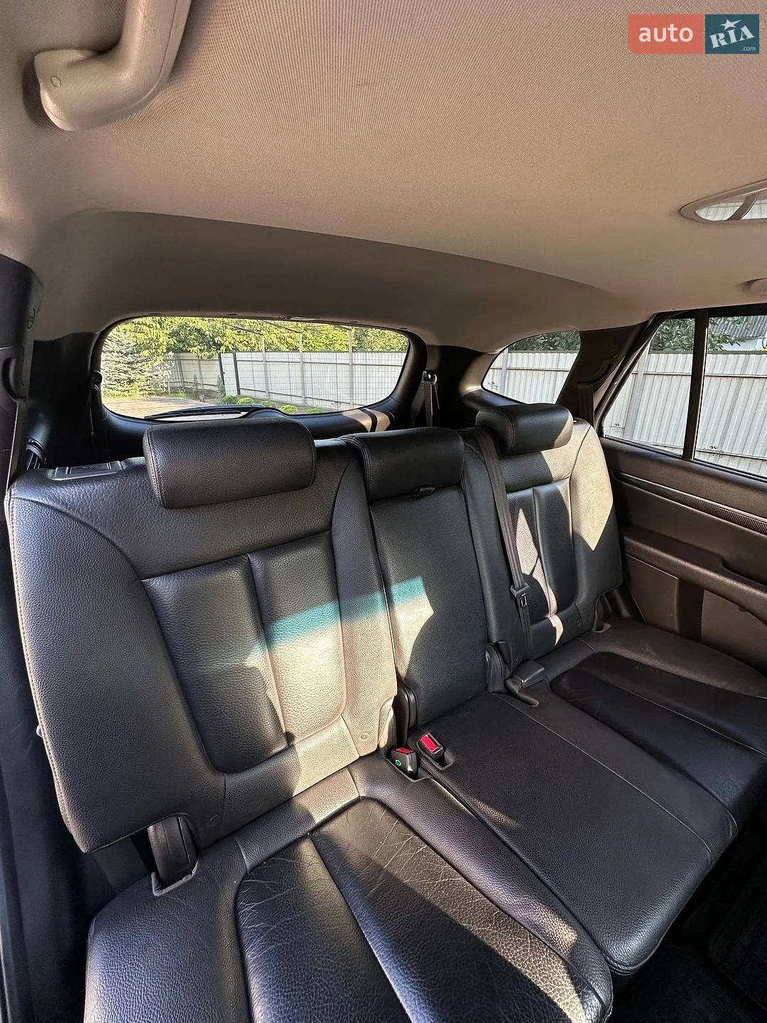 2011 Hyundai Santa Fe - мініатюра 9