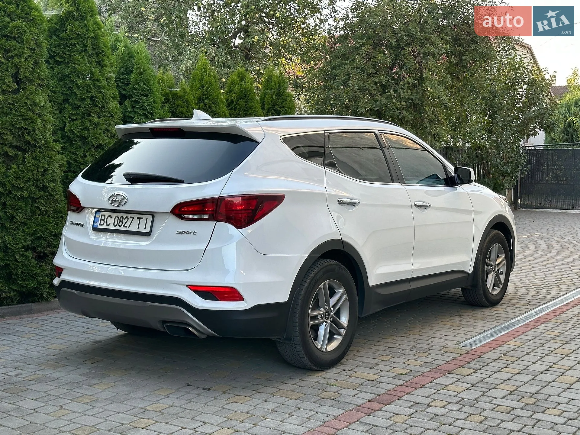 2016 Hyundai Santa Fe - мініатюра 27